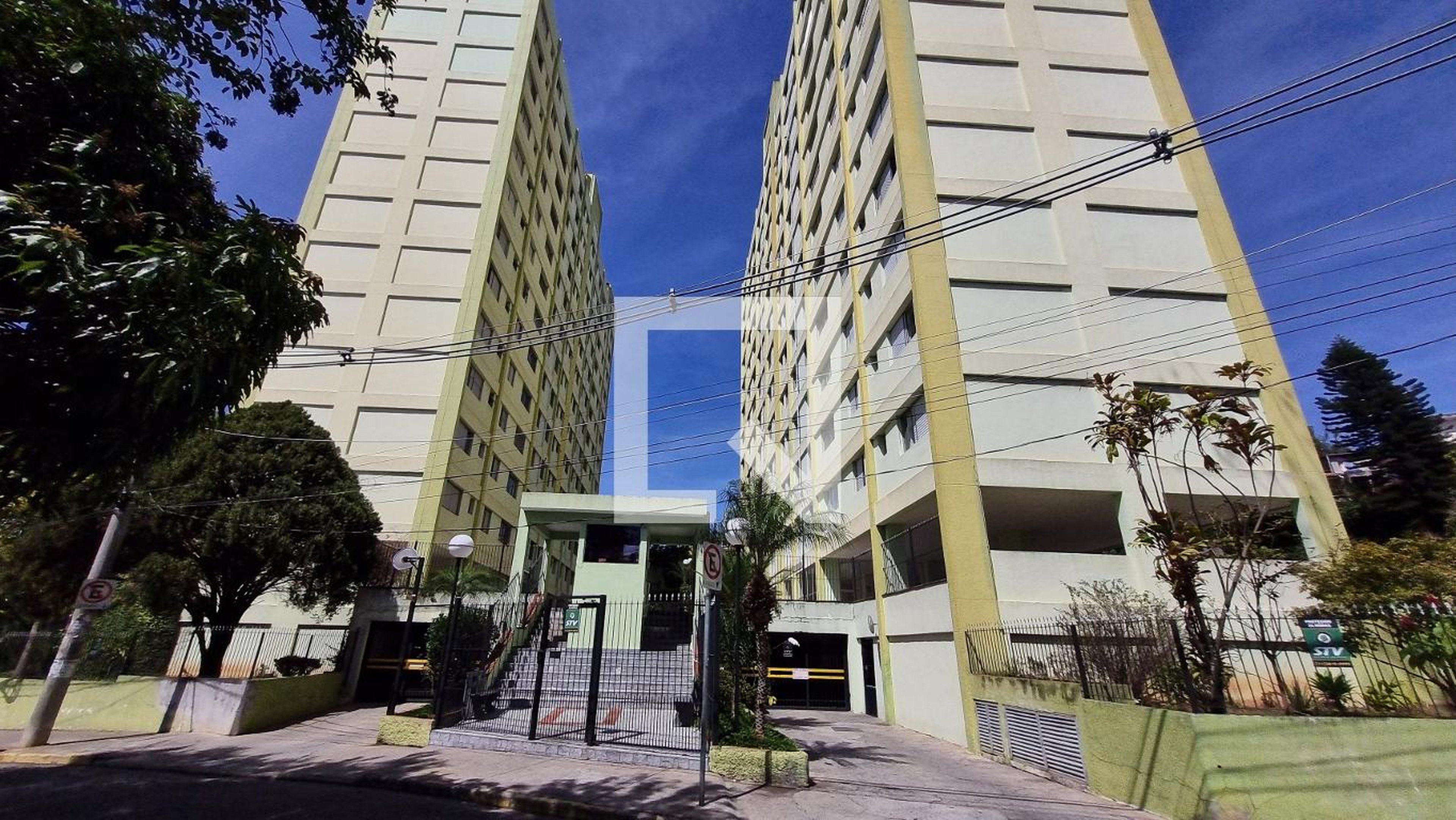 Fachada Condomínio Conjunto Residencial Rosa Maria I II