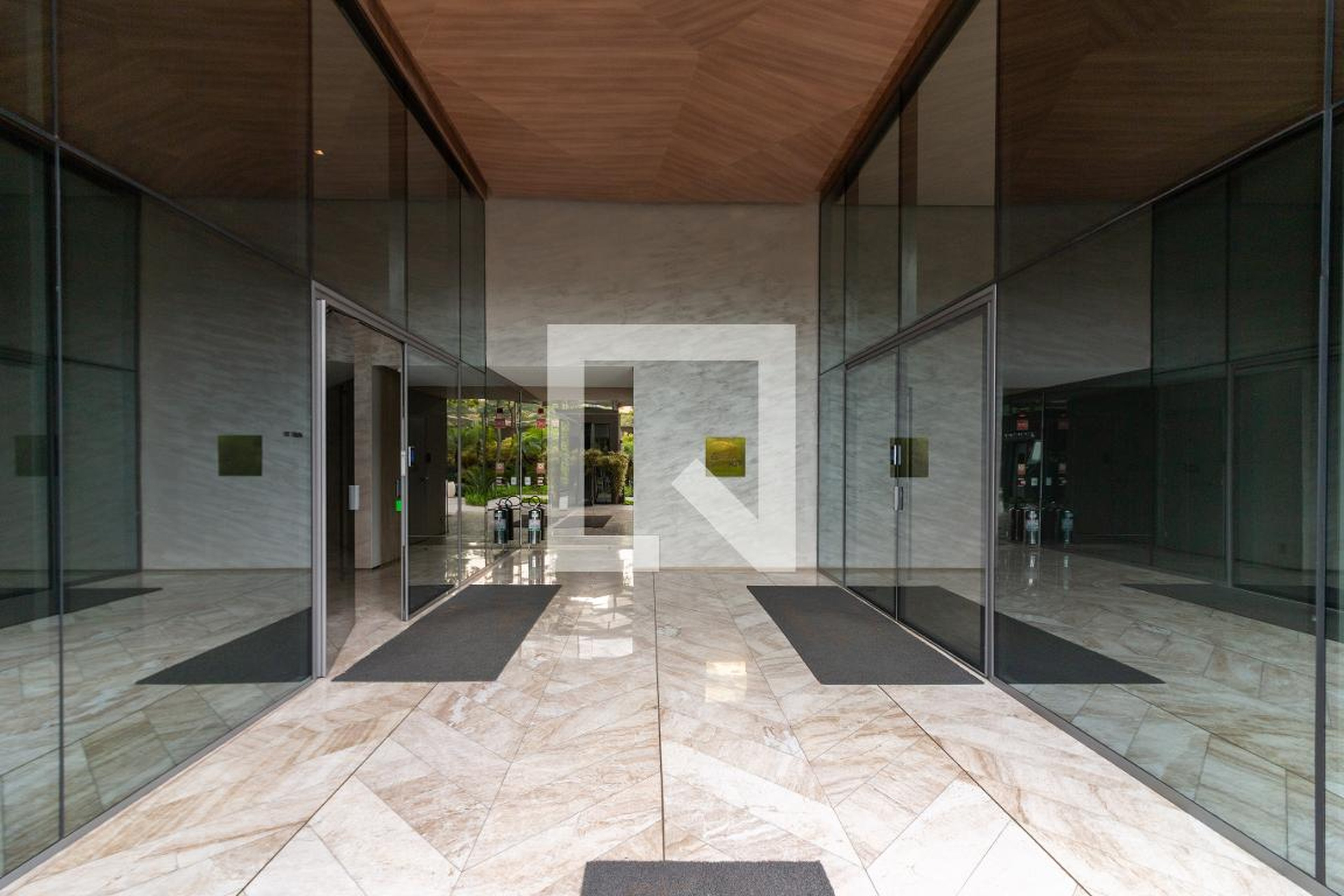 Entrada - Stay Charlie - Charlie Thera Ibirapuera