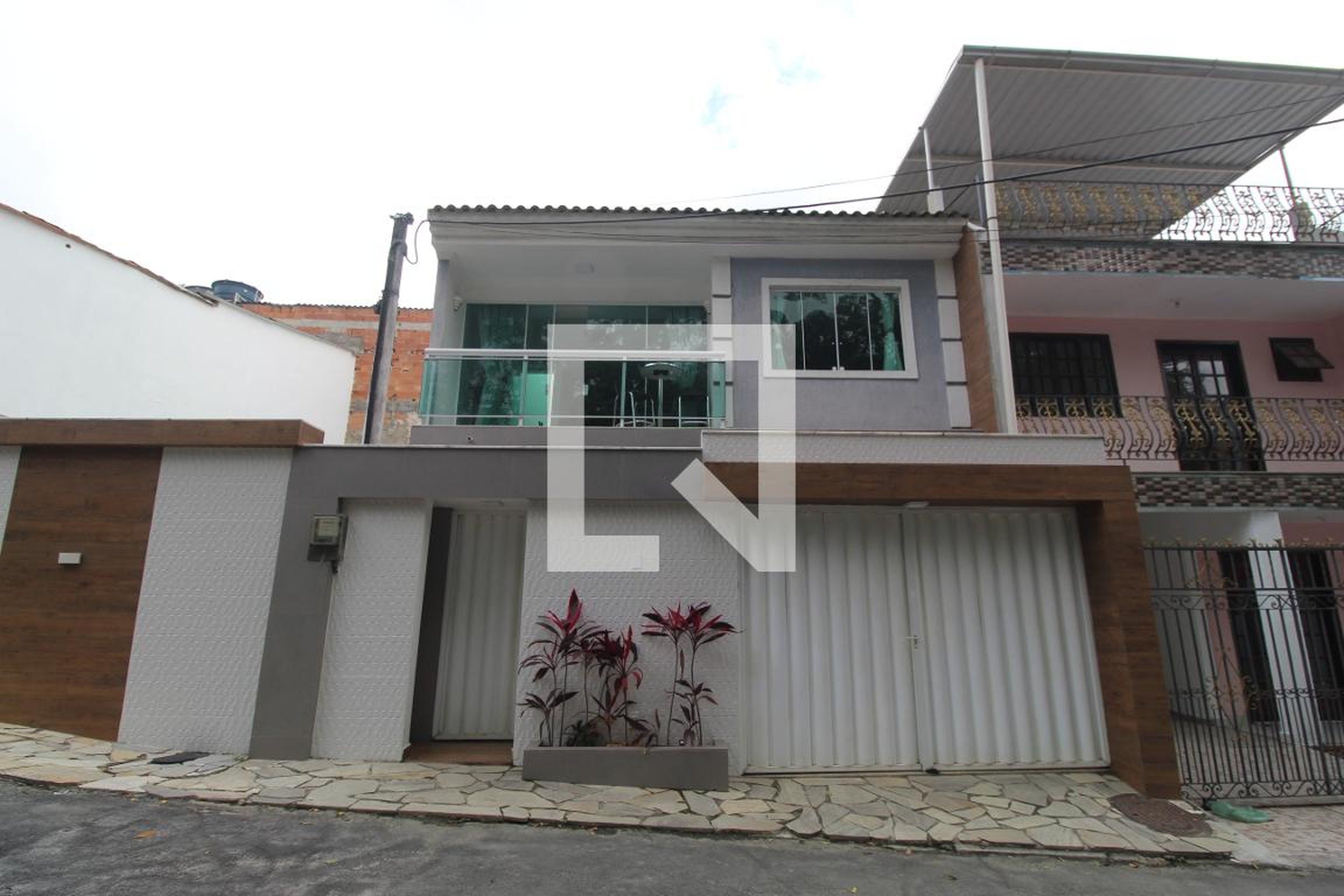 Fachada Condomínio em Estrada da Ligação, 1225