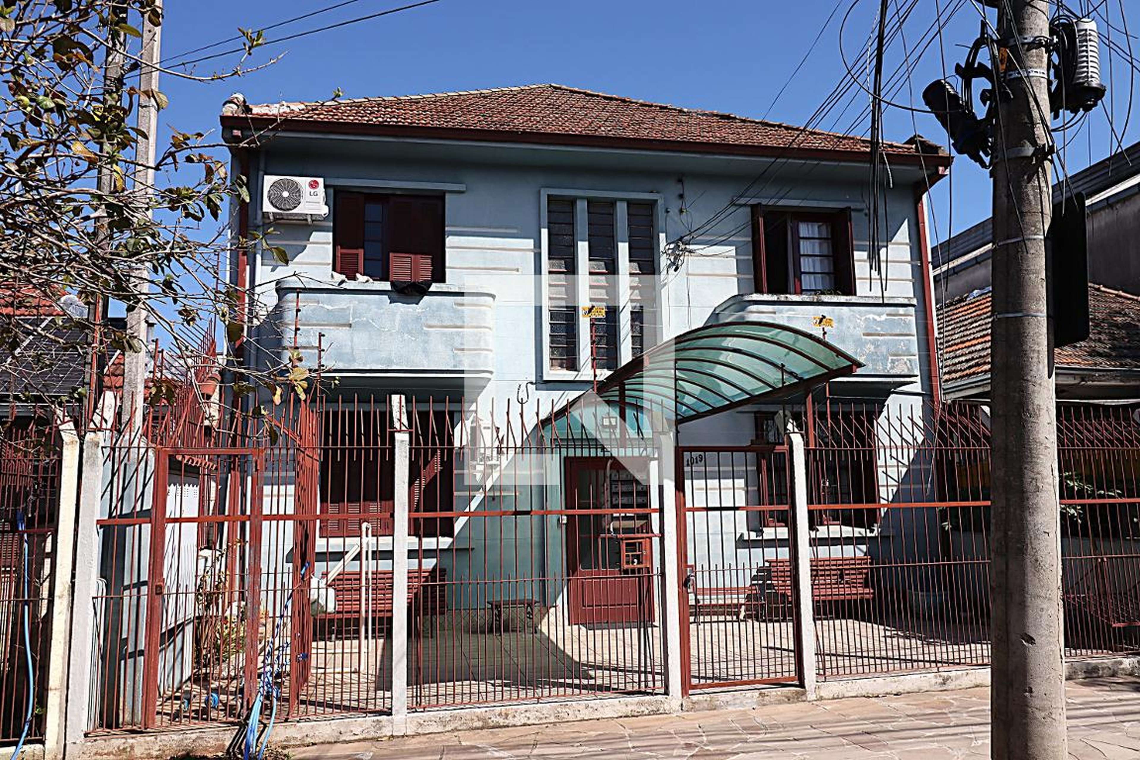 Fachada Condomínio em Rua Doutor João Inácio, 1019