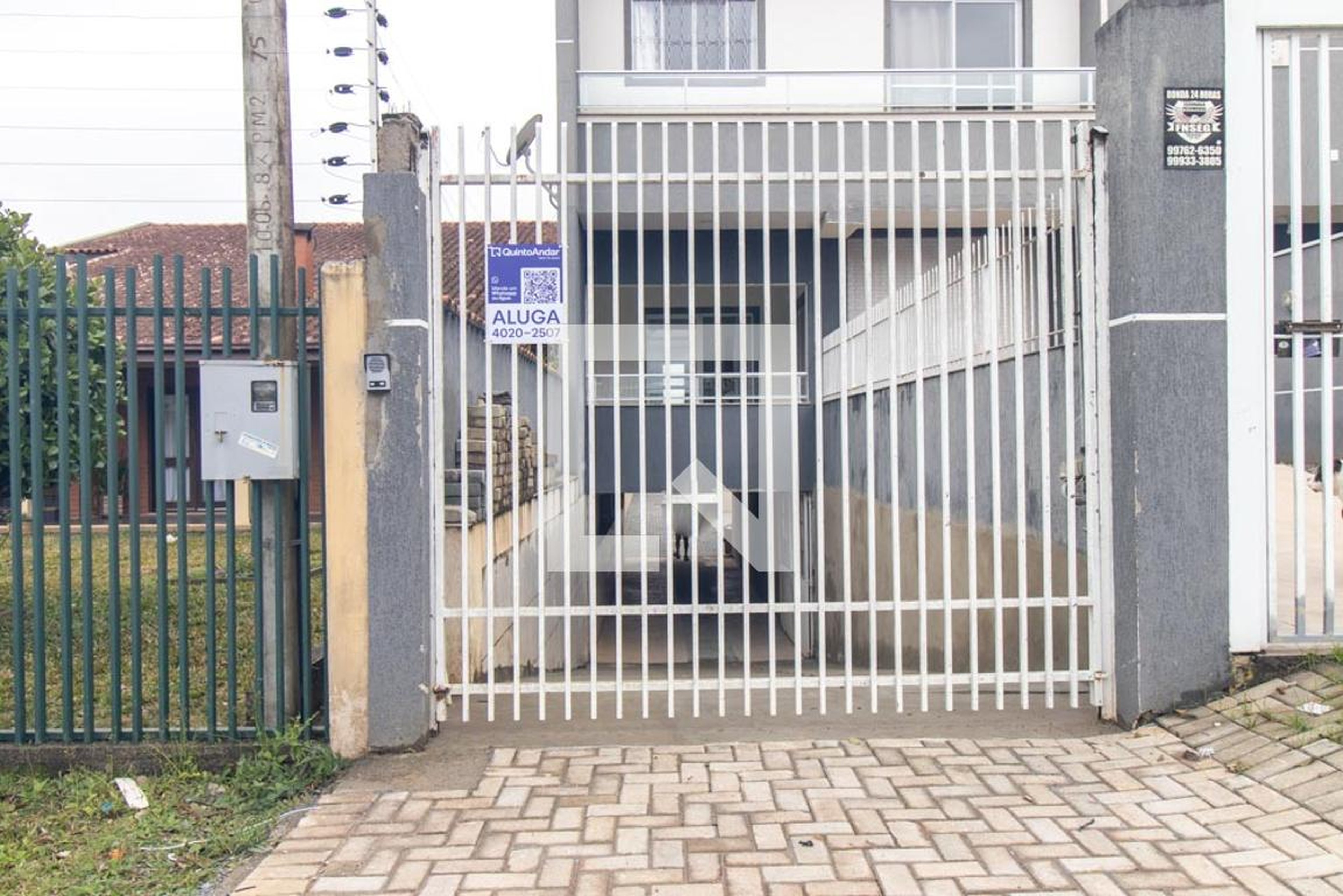 Fachada do Condomínio Condomínio em Rua Wanda Wolf, 220