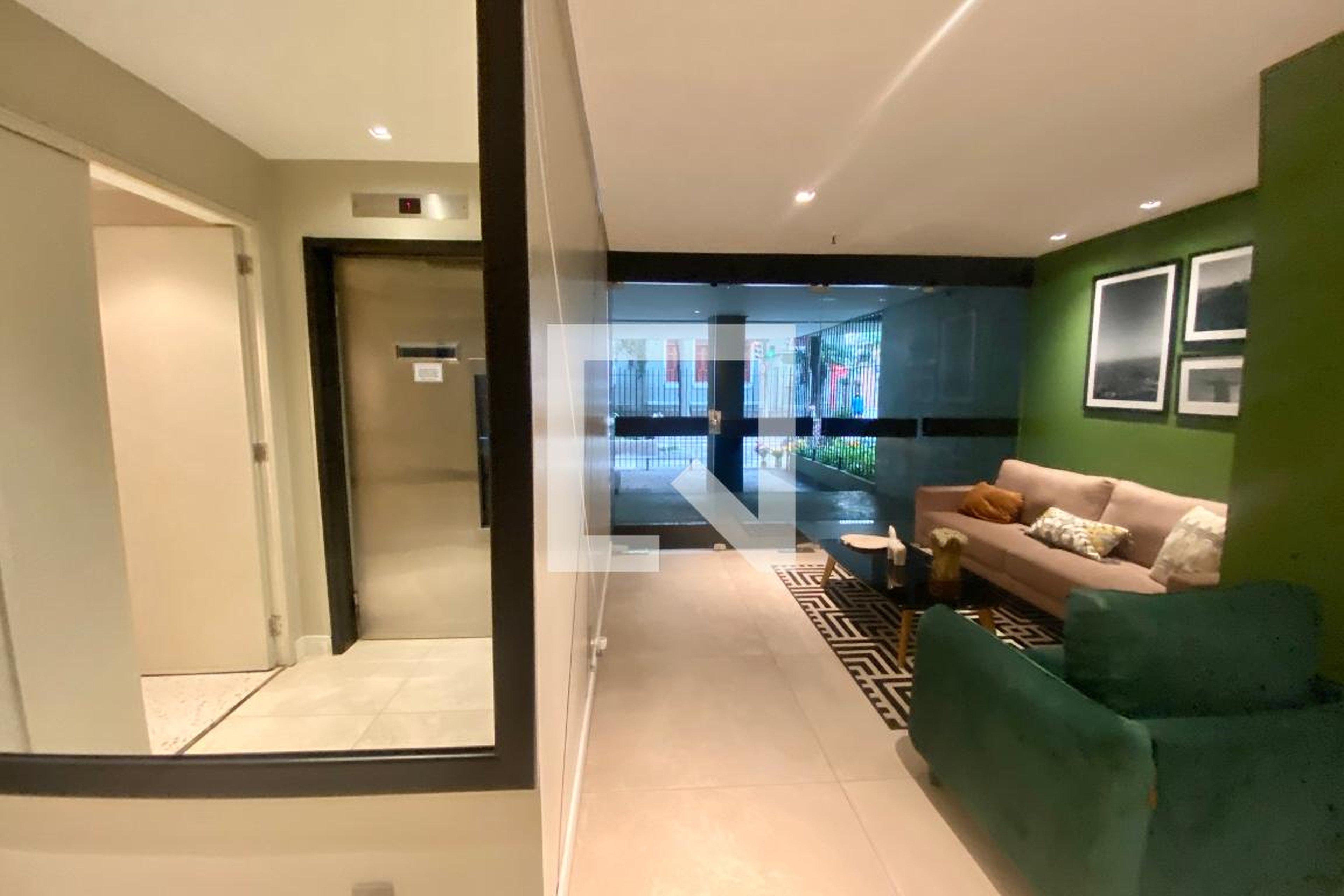 Hall de entrada - Edifício Guilherme Weinschenck