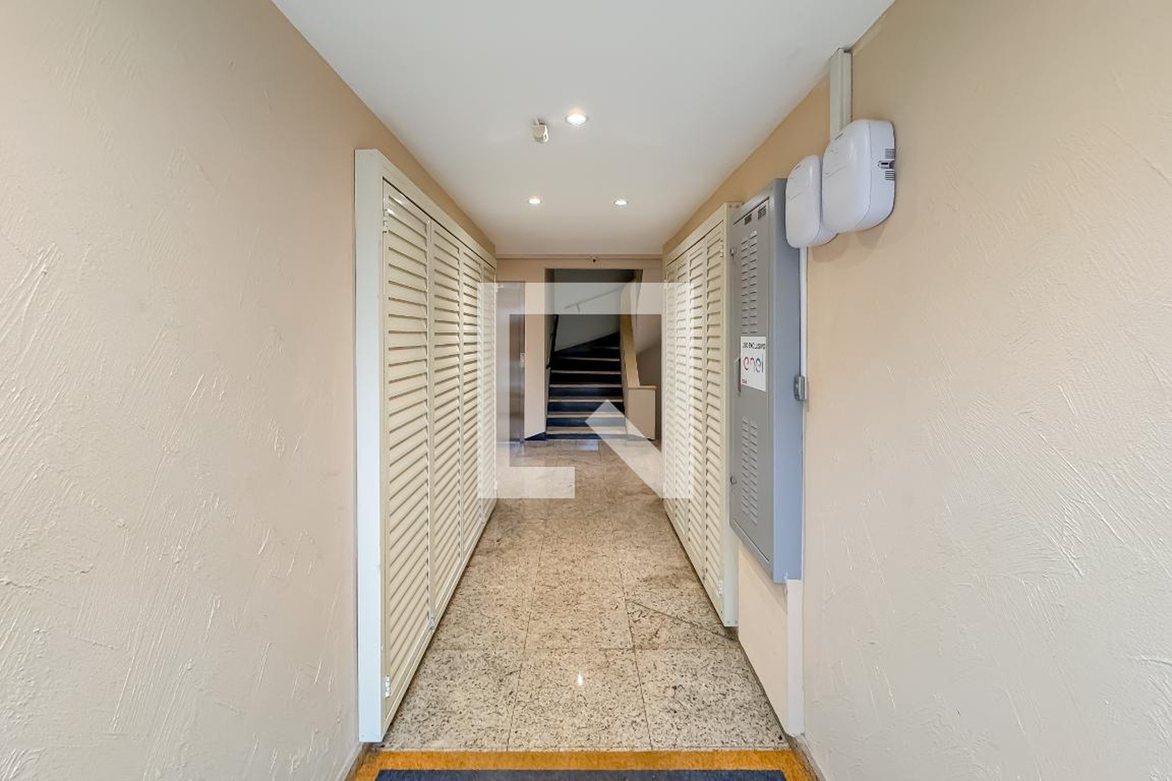 Hall de entrada - Basilio da Cunha