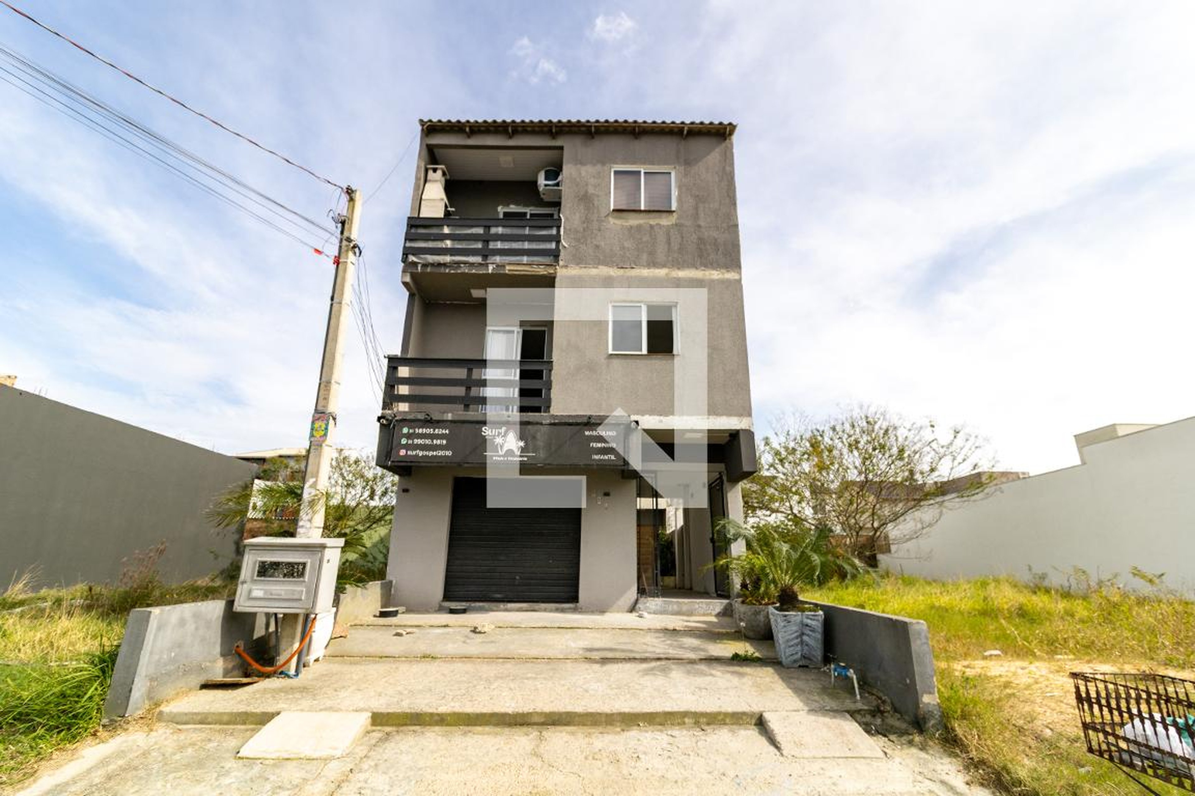 Fachada Condomínio em Rua Jorge Babot Miranda, 663