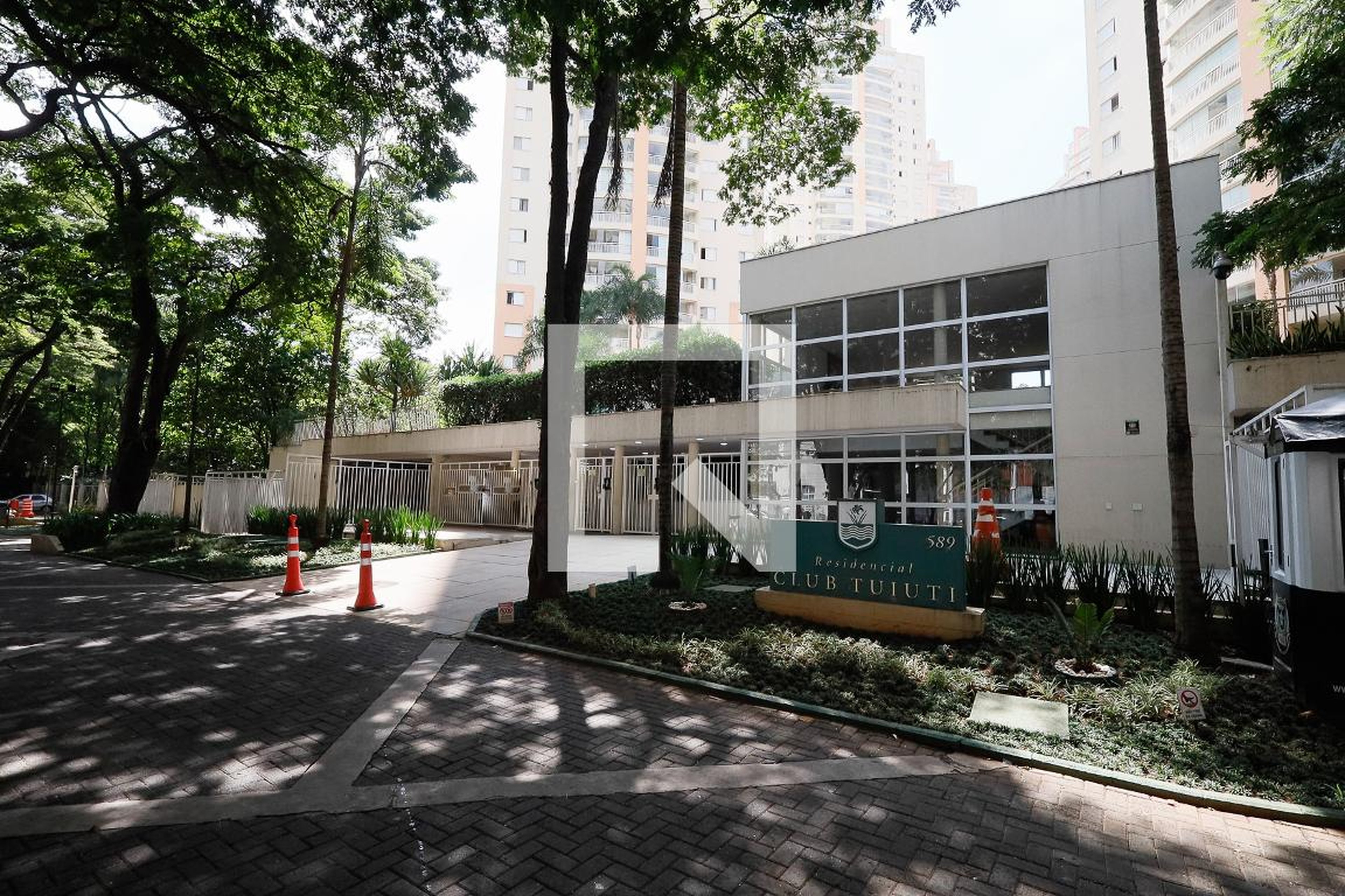 Fachada Condomínio Club Tuiuti