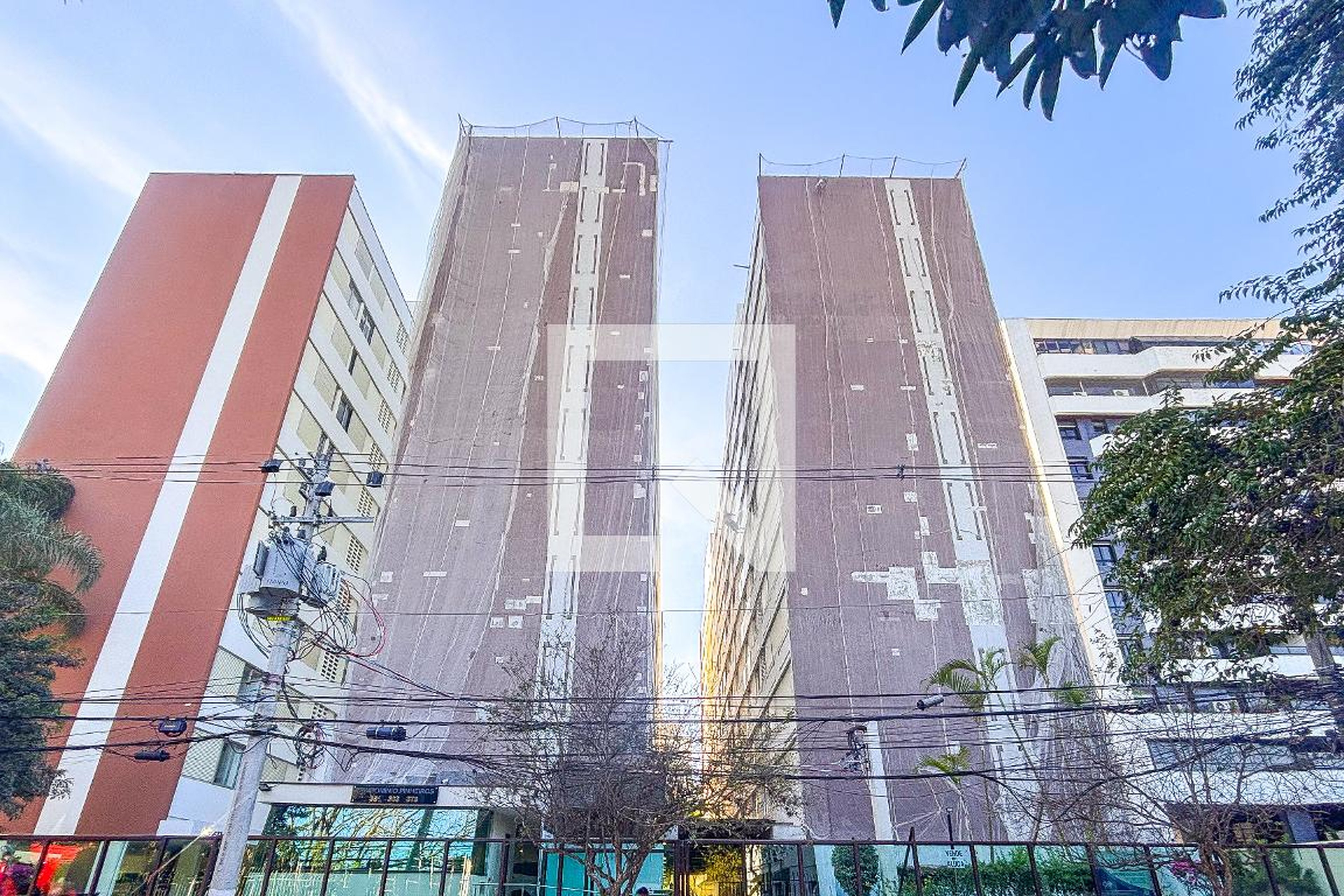 Fachada Condomínio Pinheiros