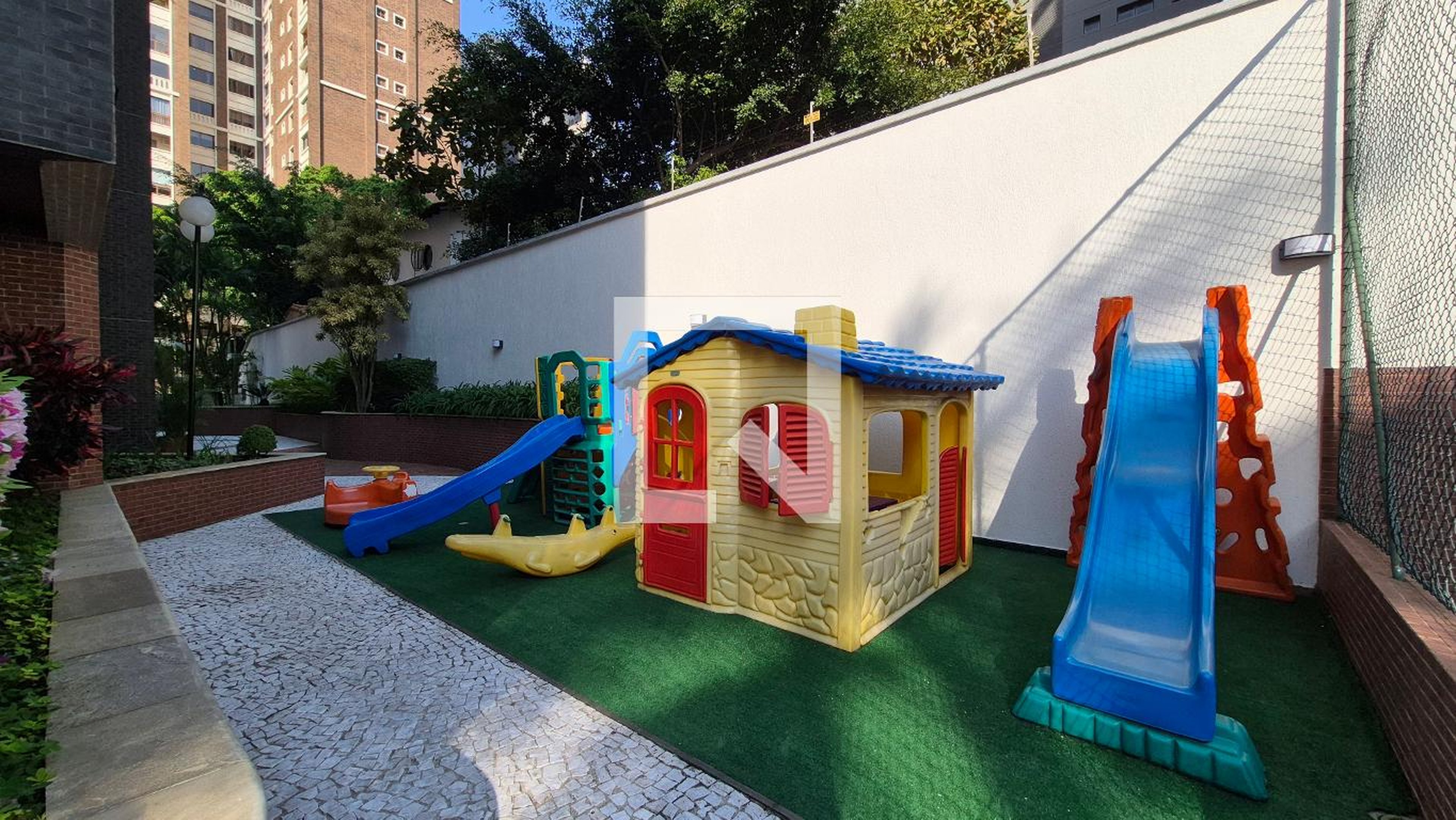 Playground - Edifício Manuela