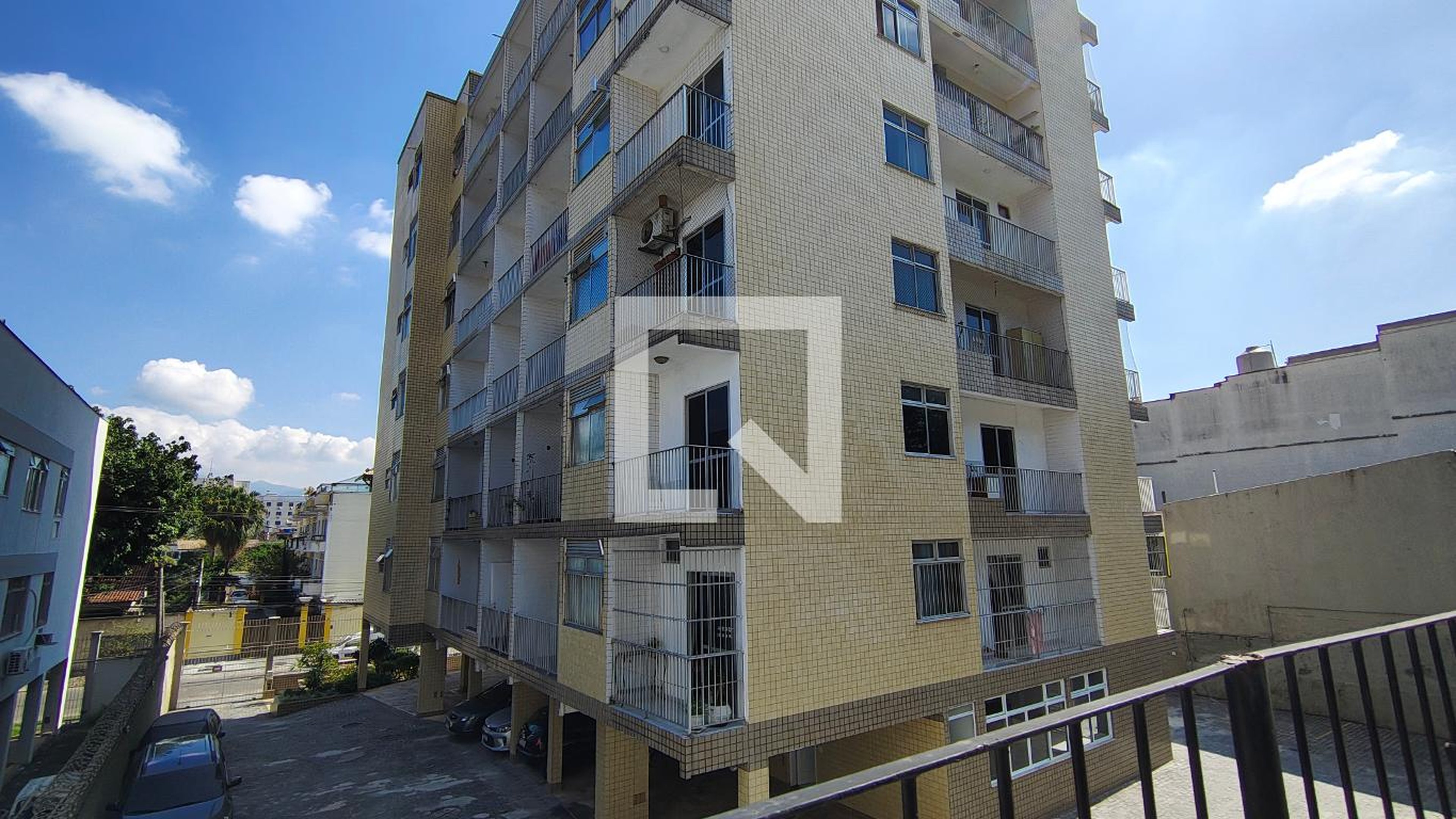 Fachada Edifício Night