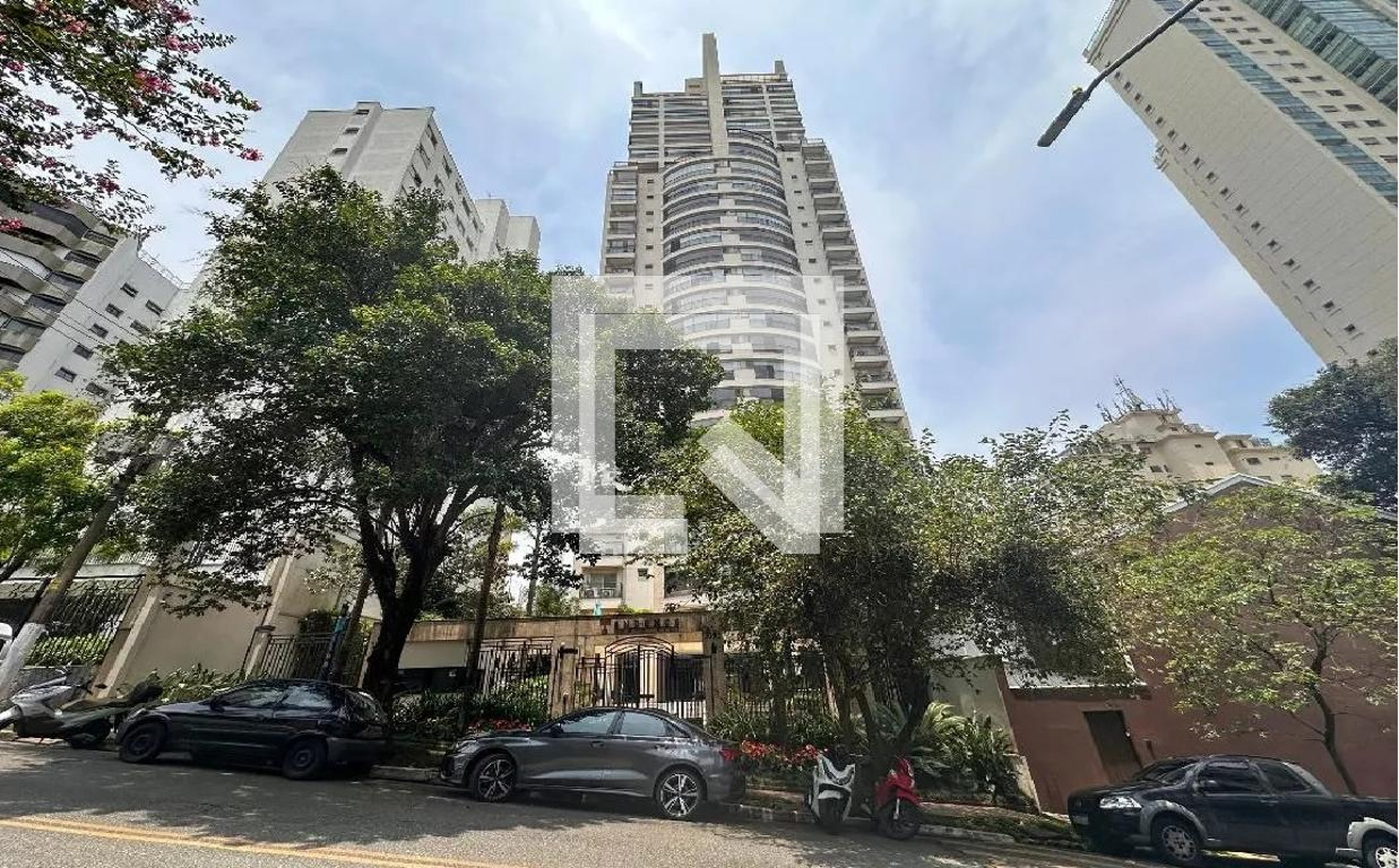 Fachada do Prédio Condomínio Tendence