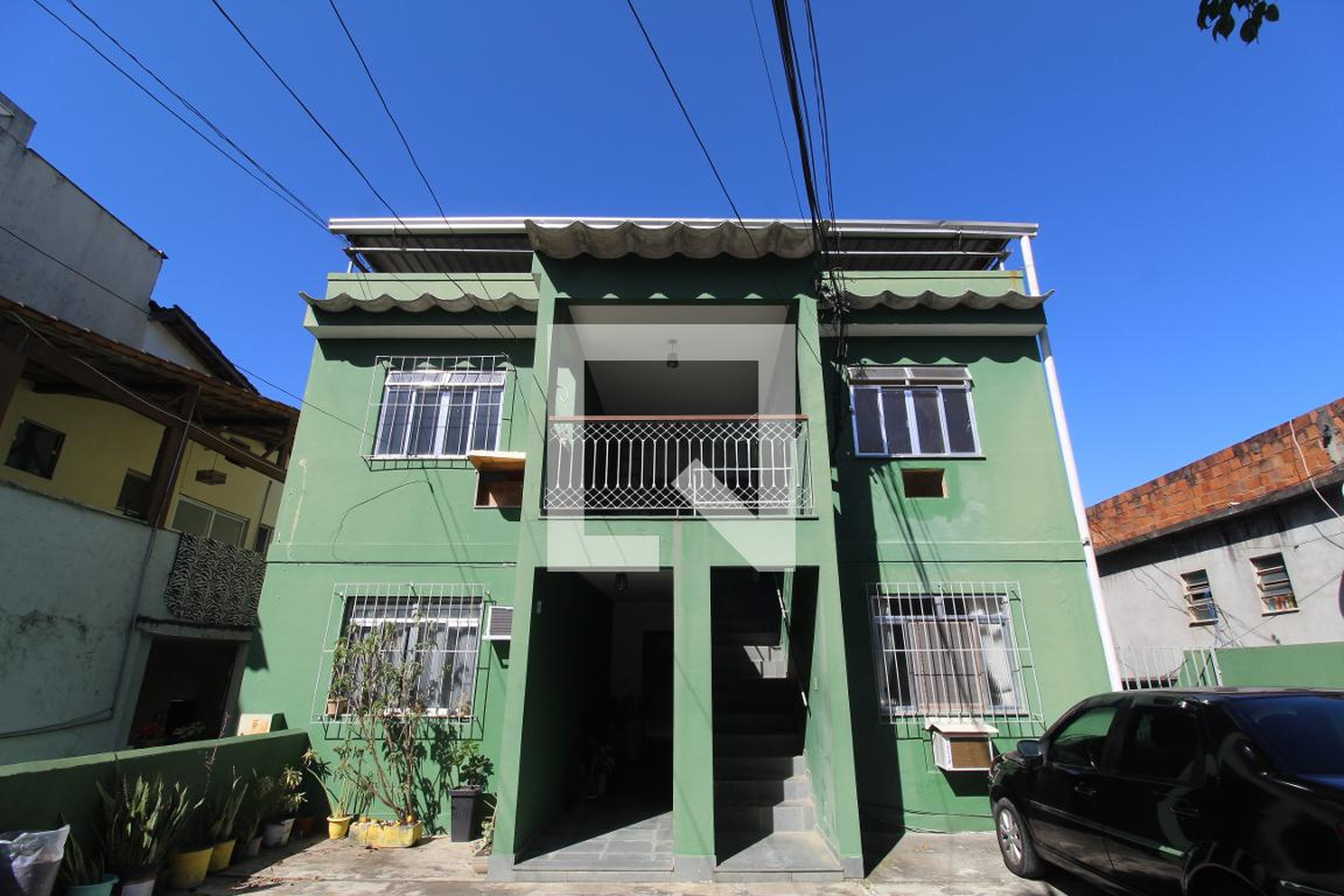 Fachada Condomínio em Rua Ísis, 144