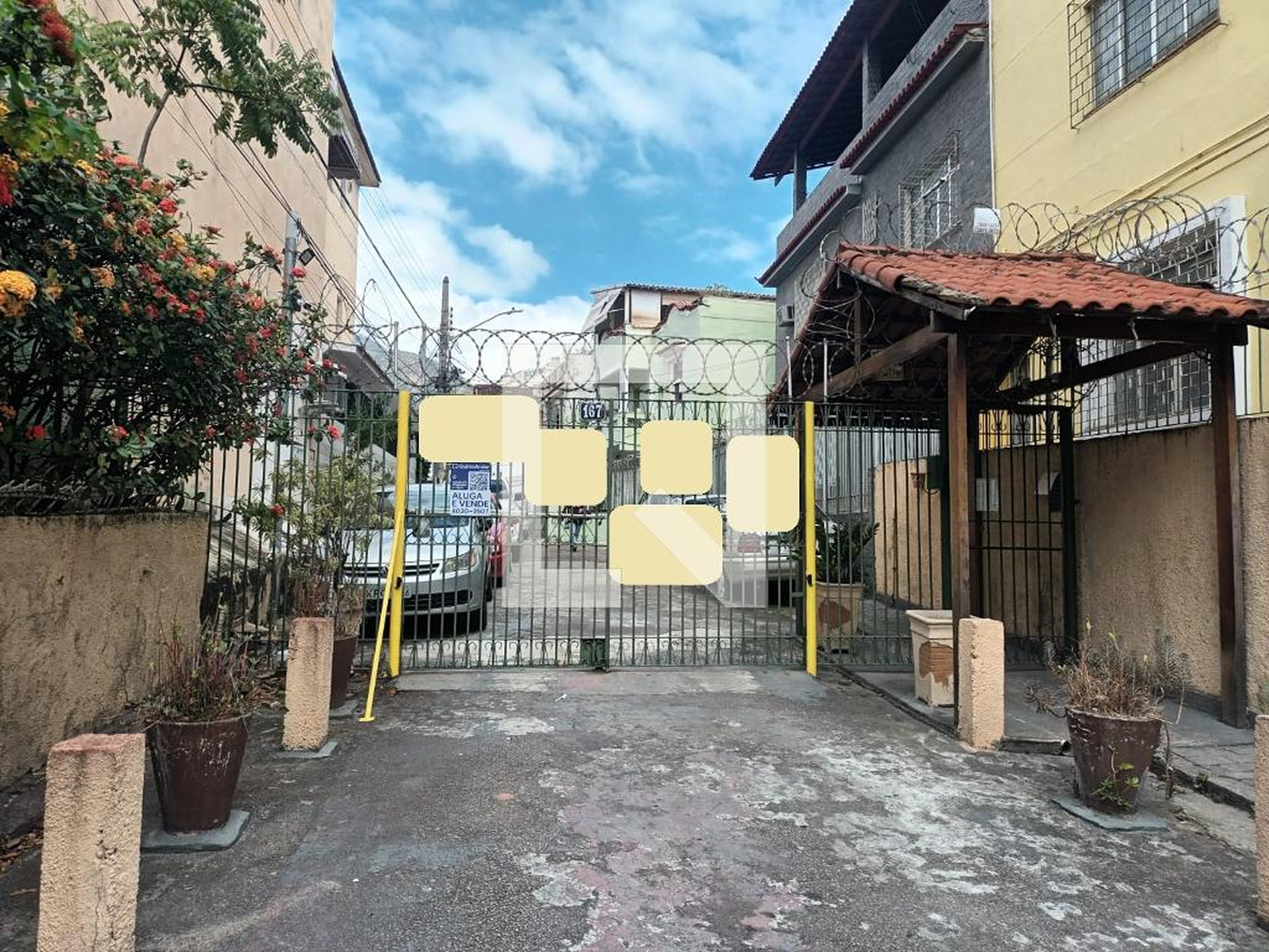 Fachada Condomínio em Travessa Valdir Augusto, 290