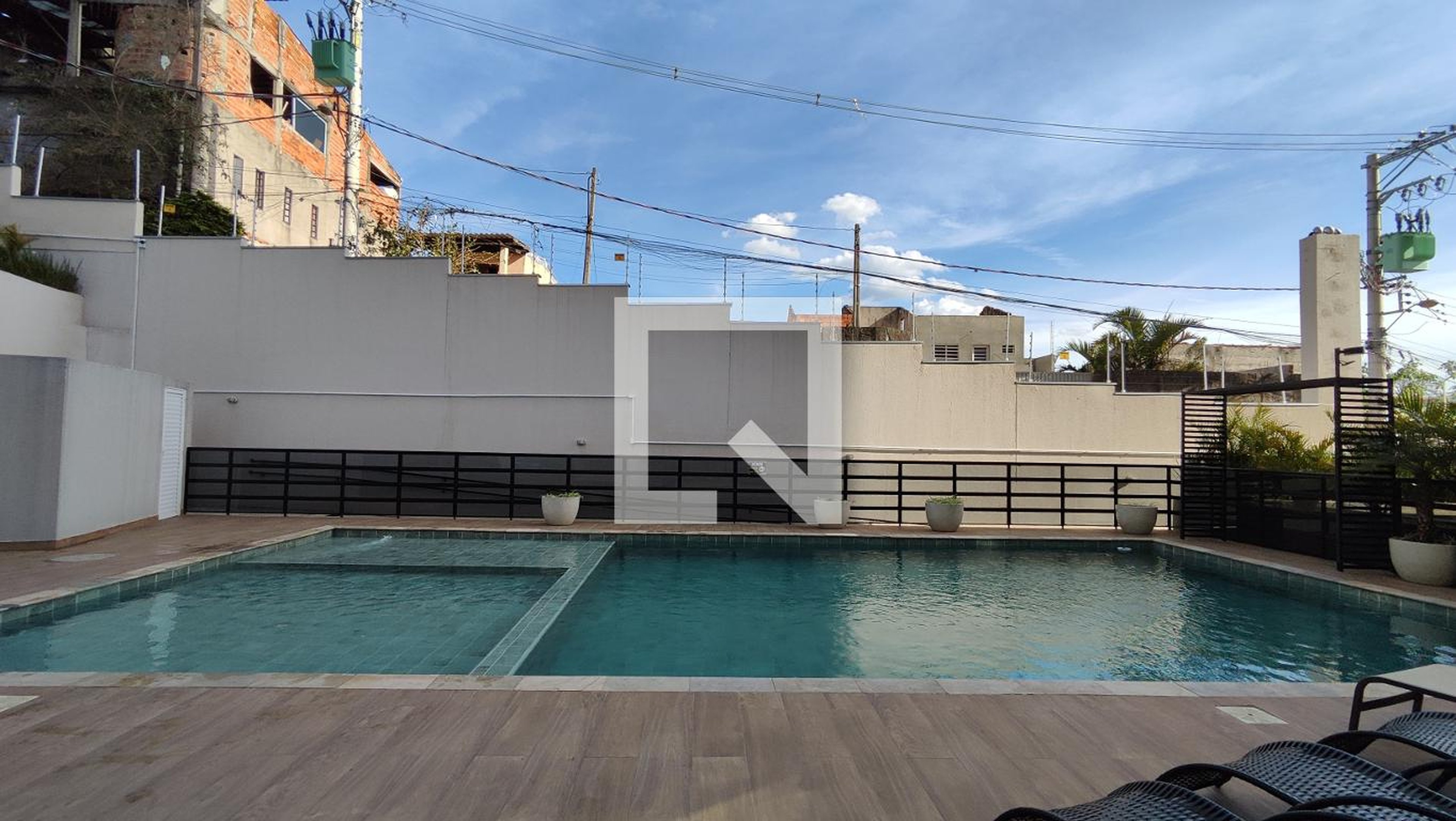 Piscina - Unicco Poá  Árbore