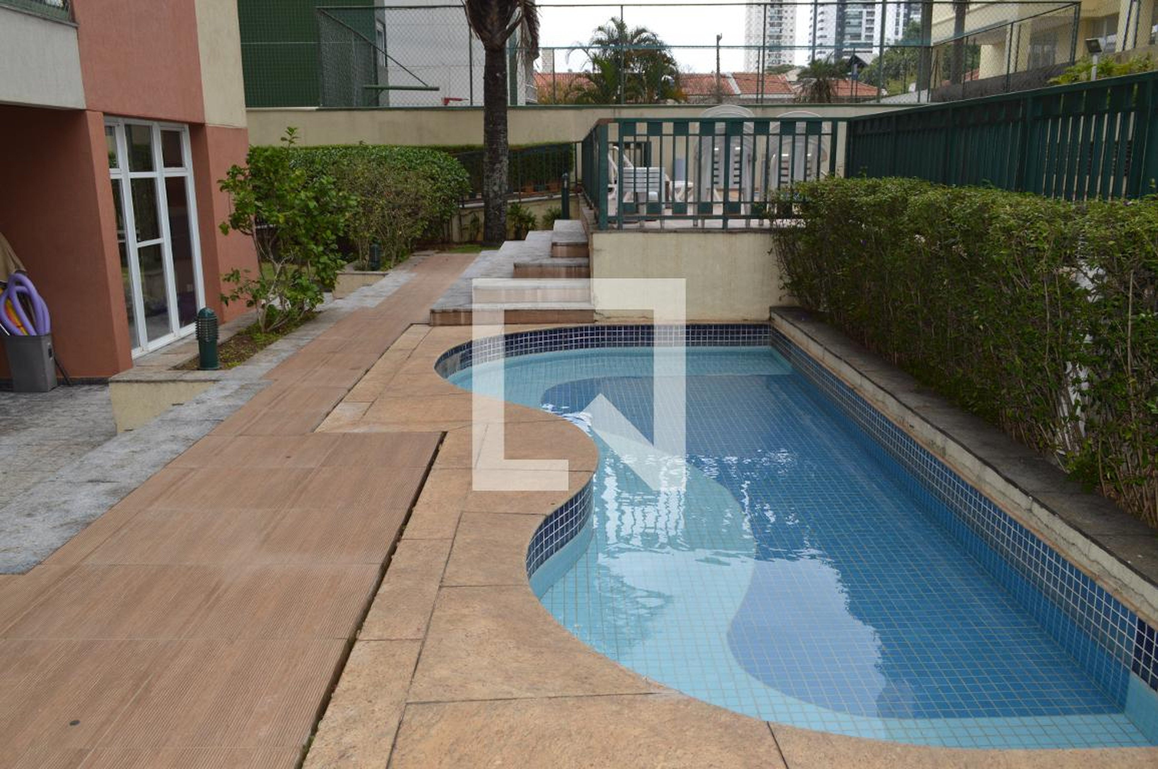 Piscina - Edifício Carmel