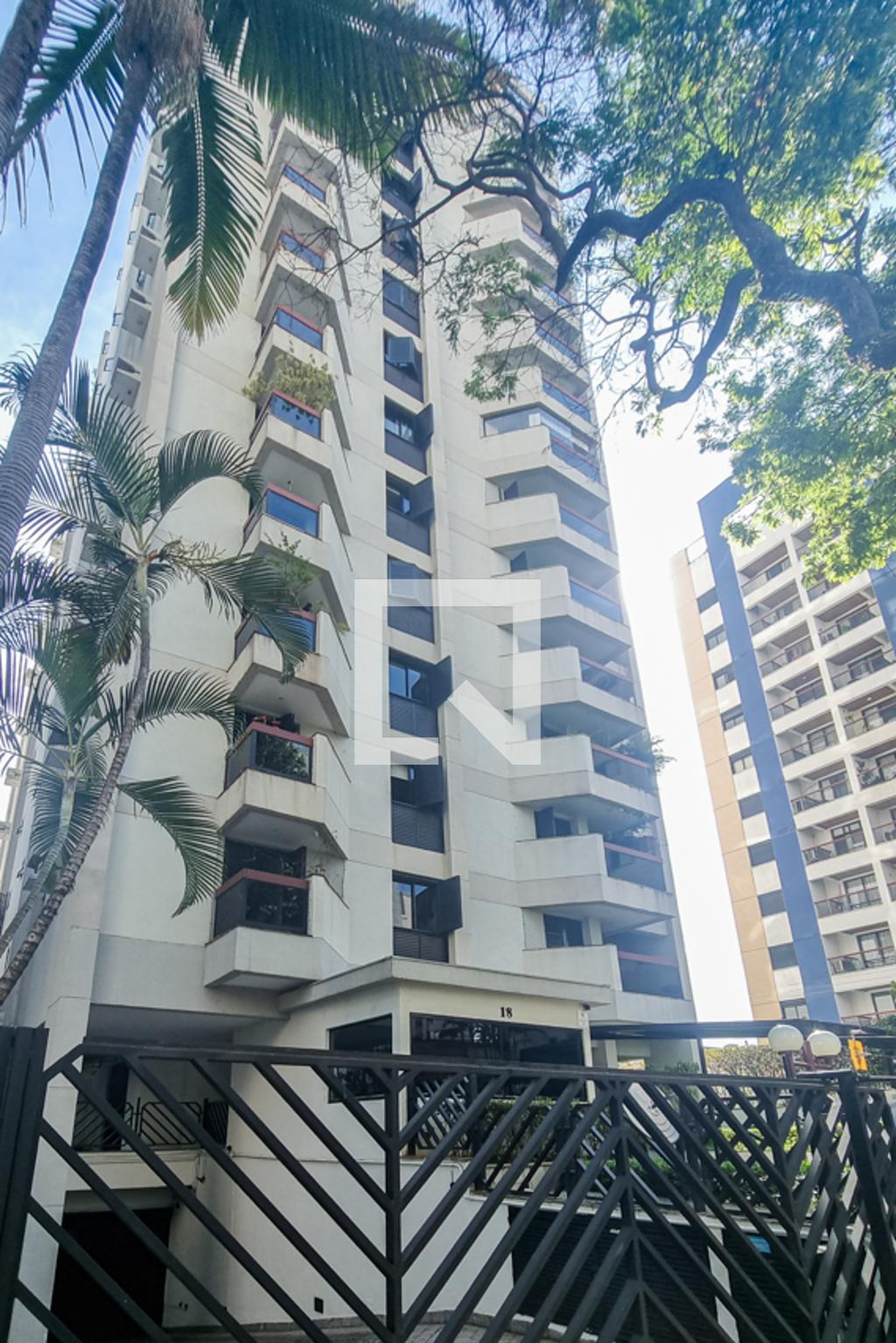 Fachada do Prédio Condomínio Rio Araguaia