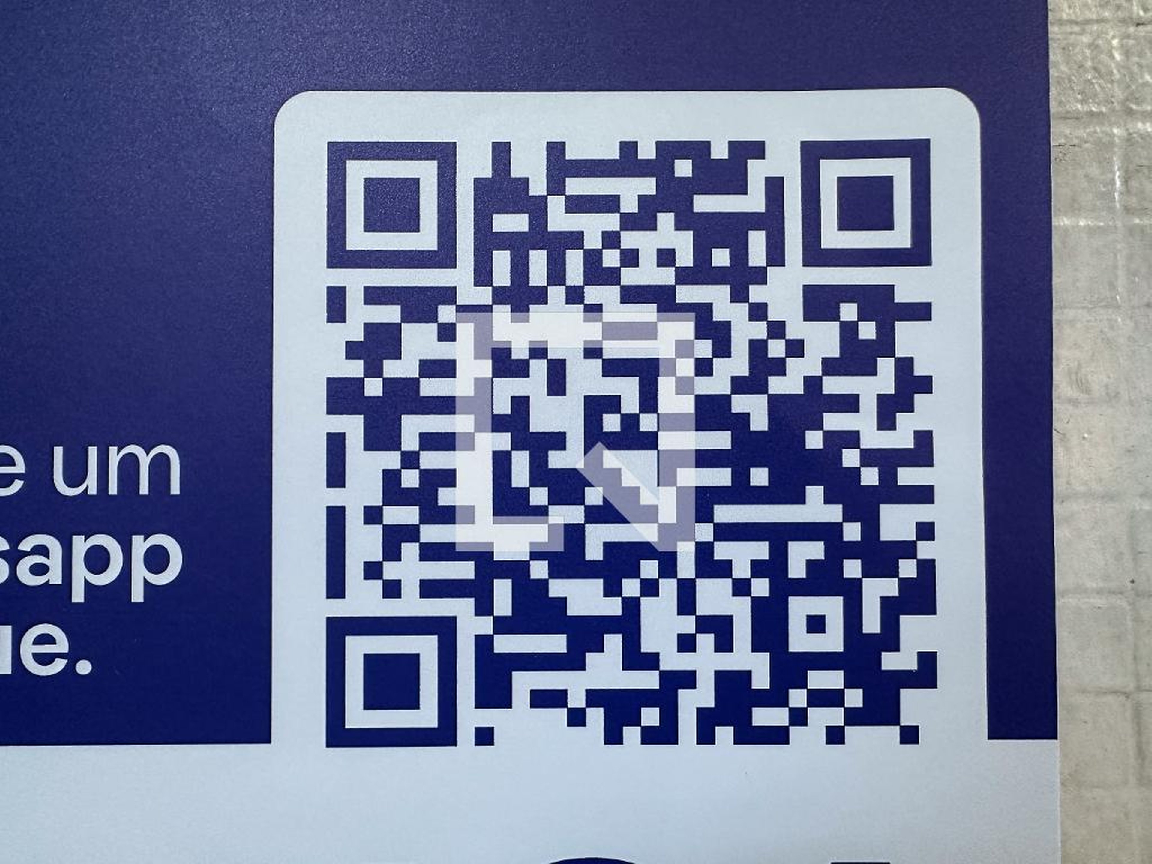 Fachada Condomínio George Serrat