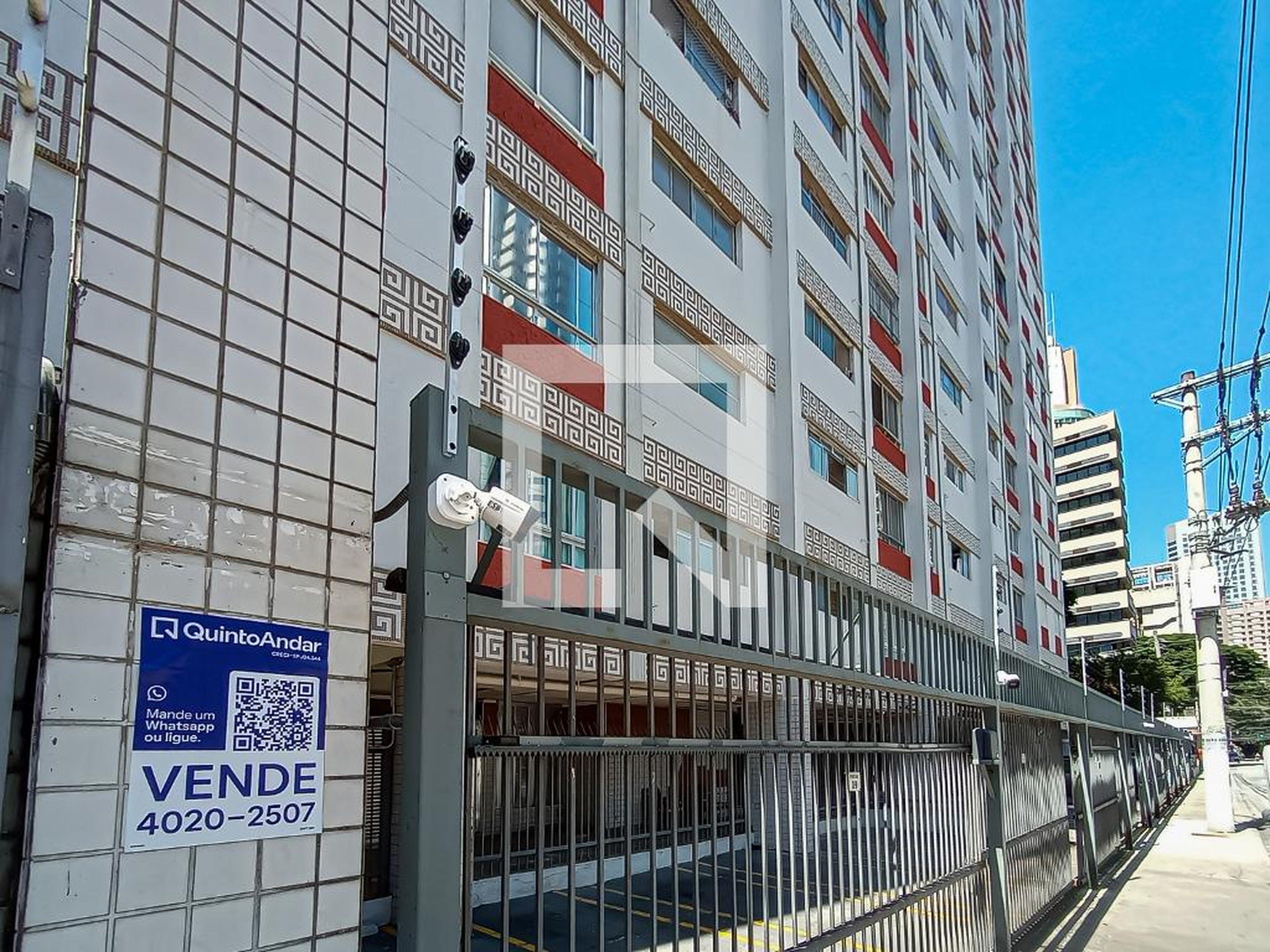 Fachada Condomínio Conjunto Brooklin