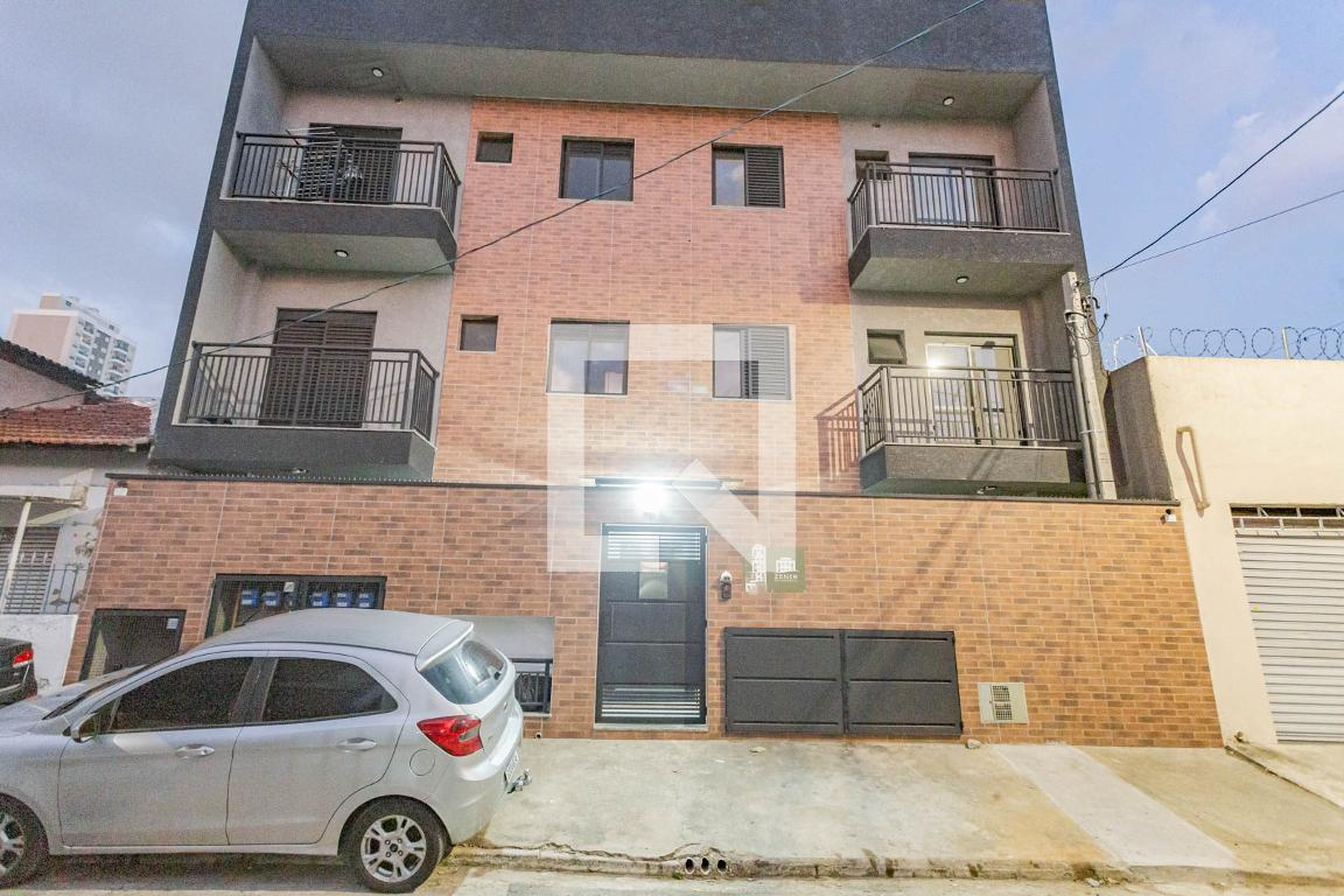 Fachada Condomínio Zenir Residencial