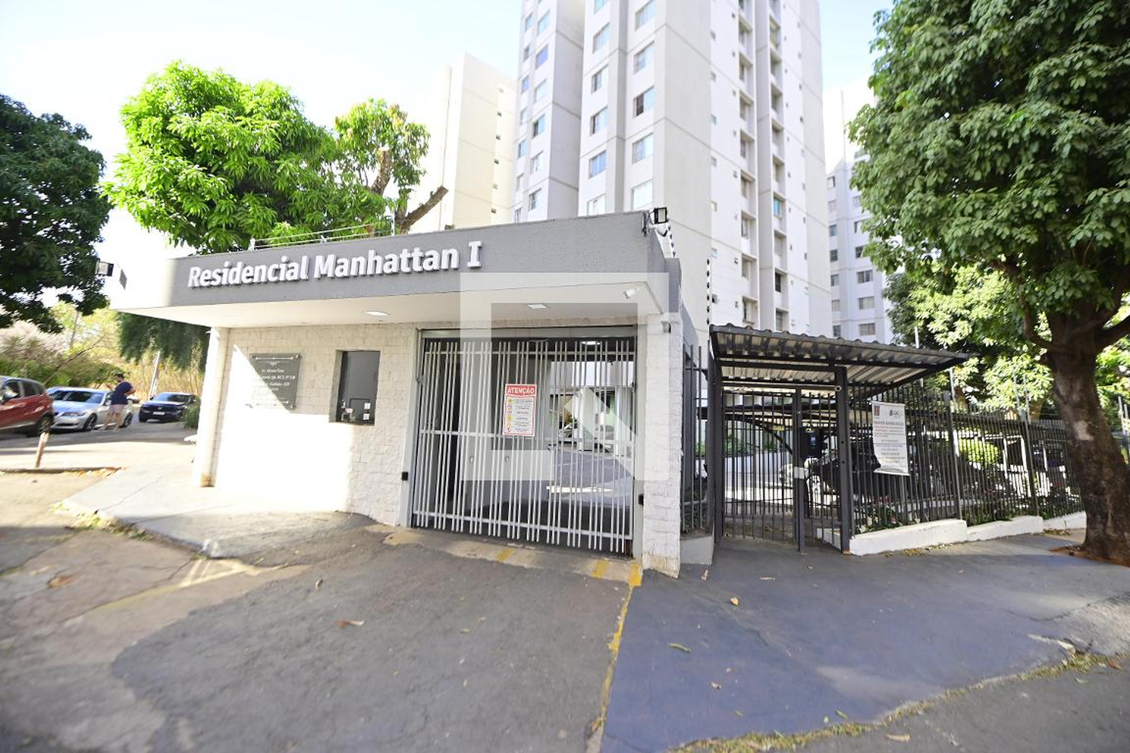 Fachada Condomínio em Rua A-8, 140