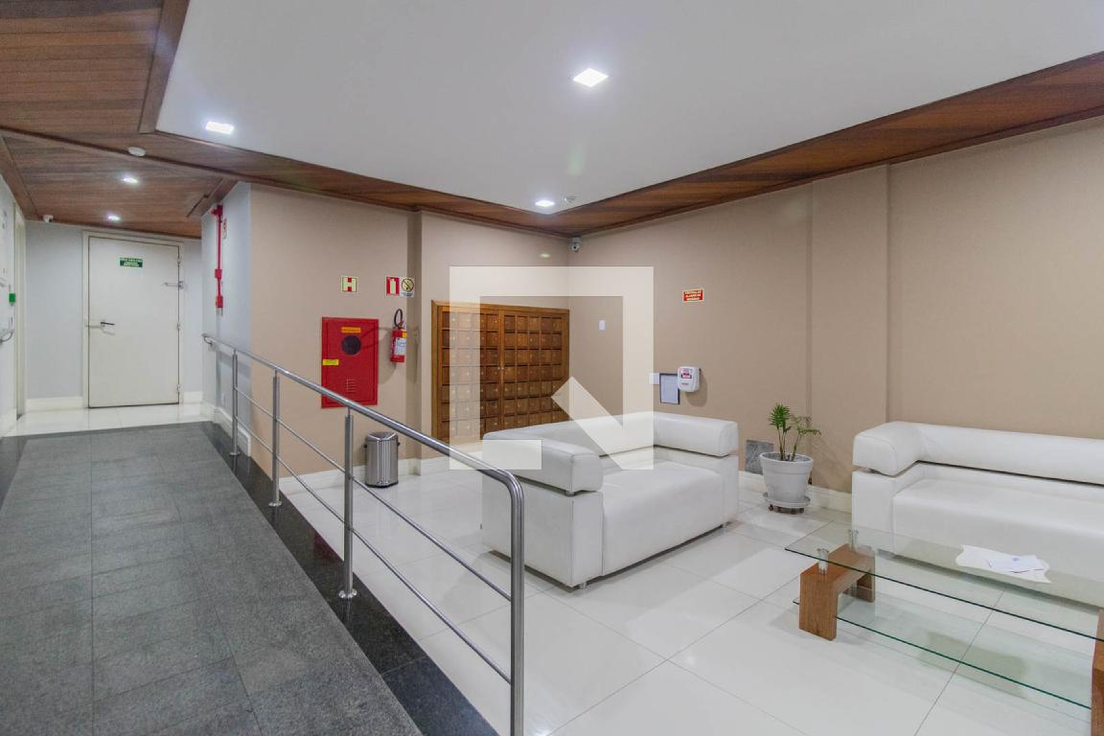 Hall social - Edifício Solar Praia de Belas