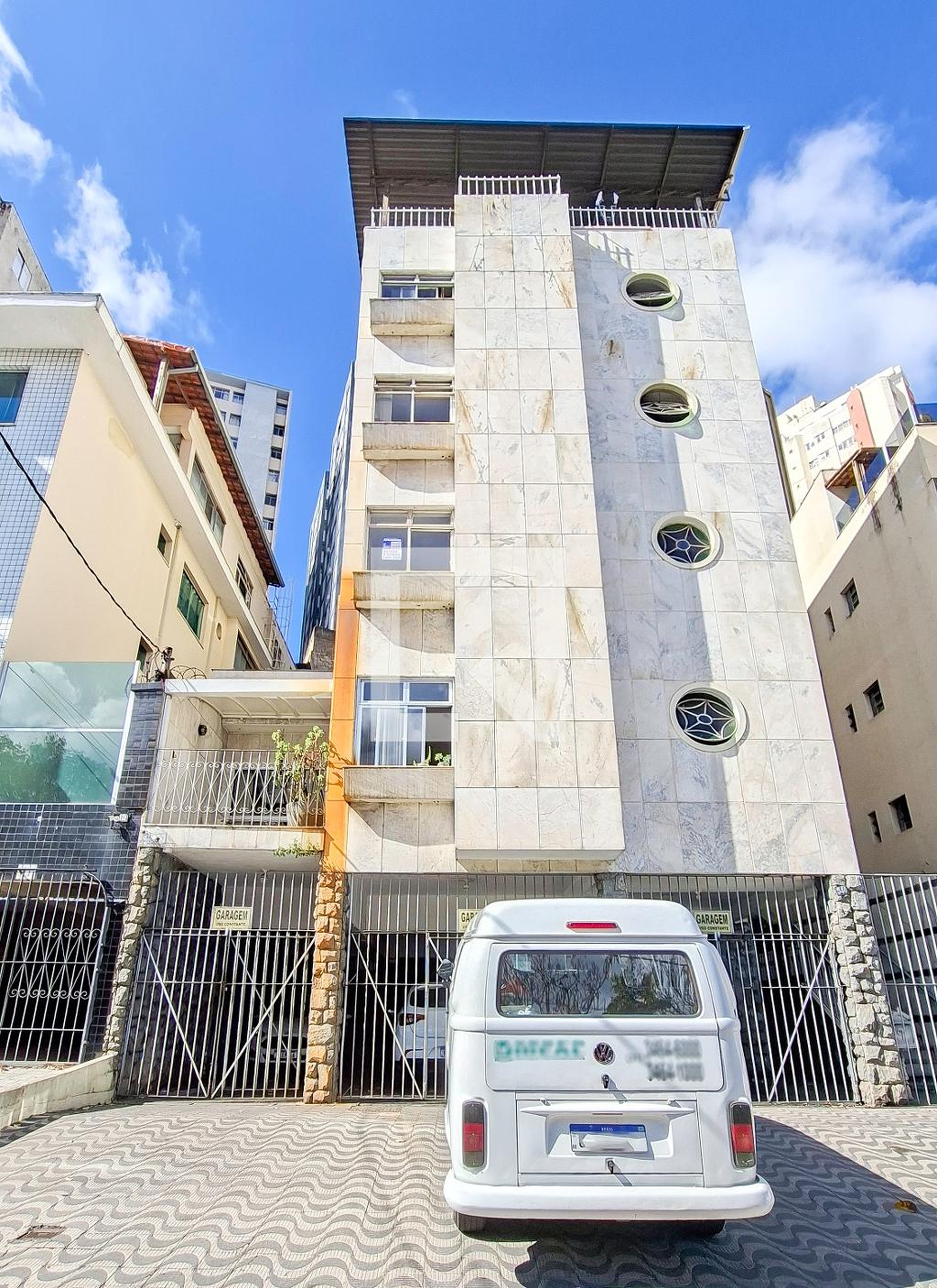 Fachada Condomínio em Avenida José Cândido da Silveira, 540