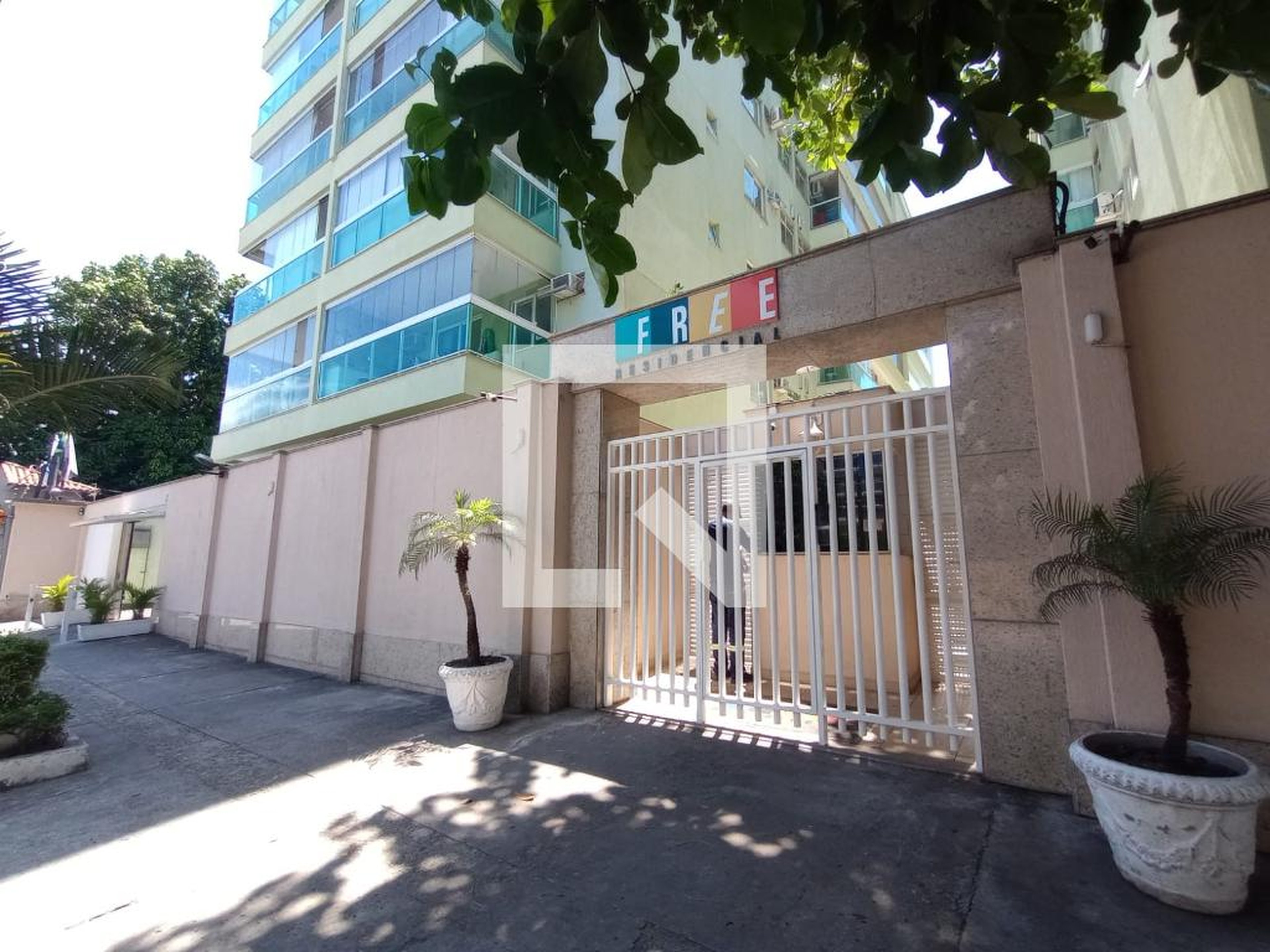 Fachada Condomínio Free Residencial