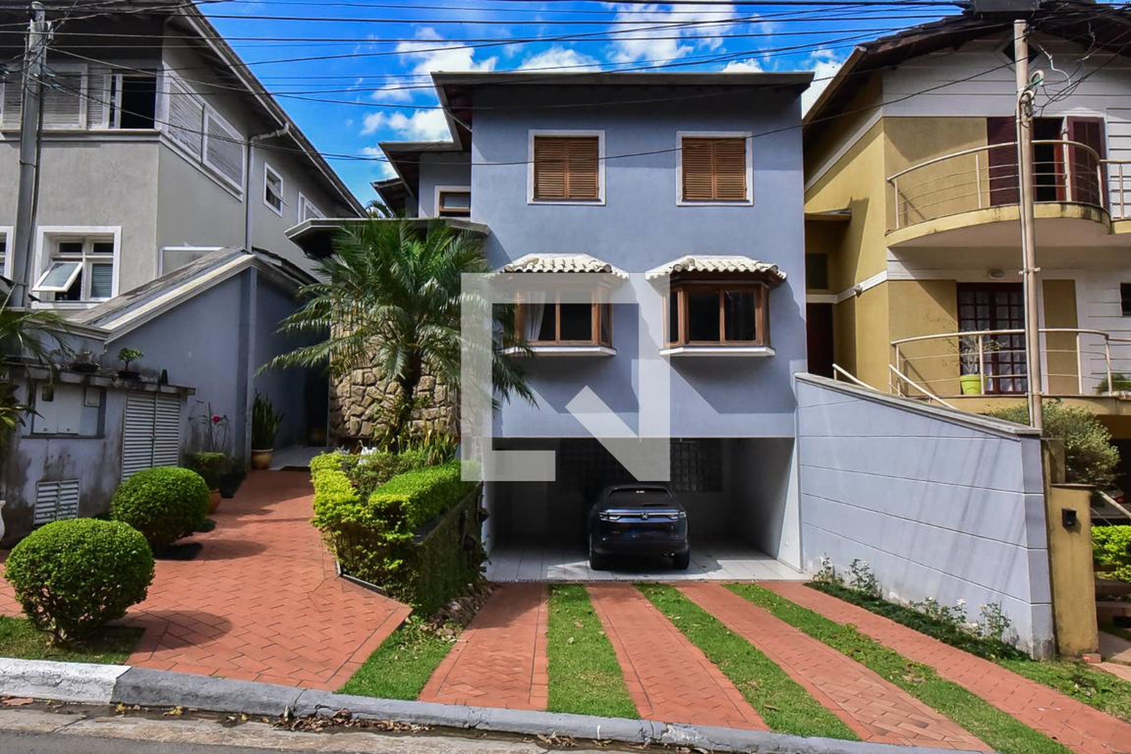 Fachada Condomínio em Rua Francisco Leitão, 117