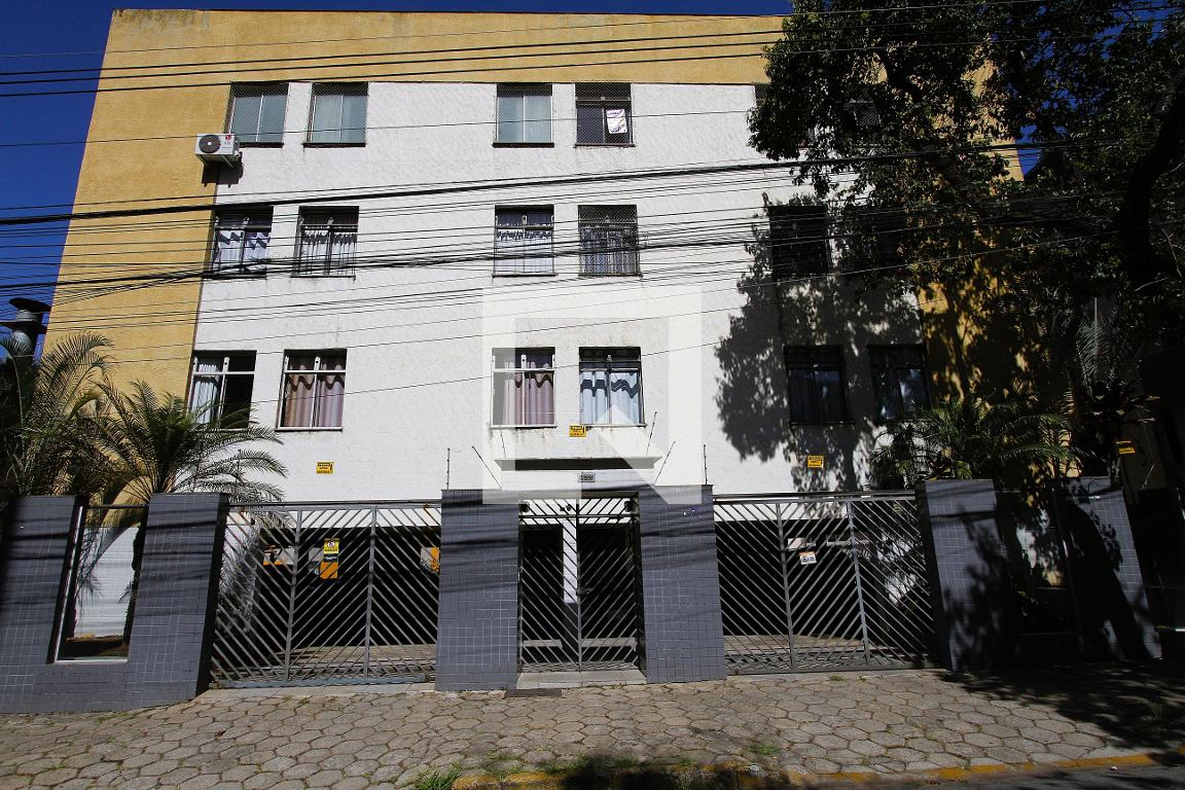 Fachada do Prédio Edifício Dora