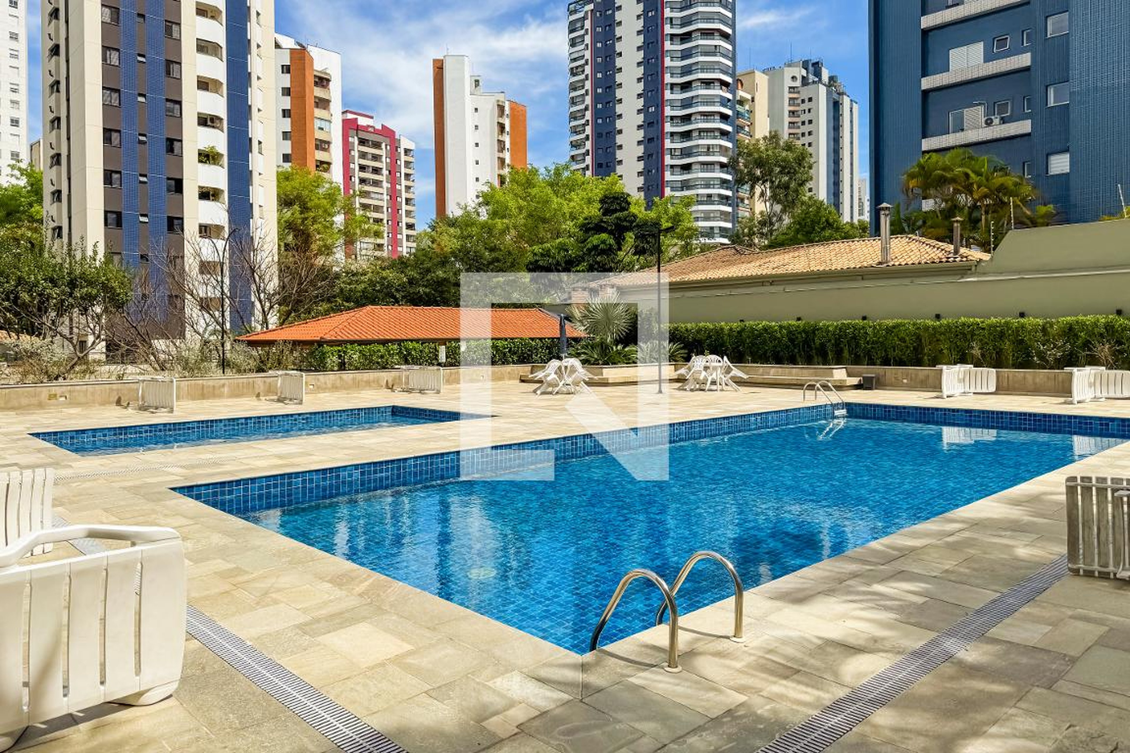 Piscina - Edifício Ilha de Malta