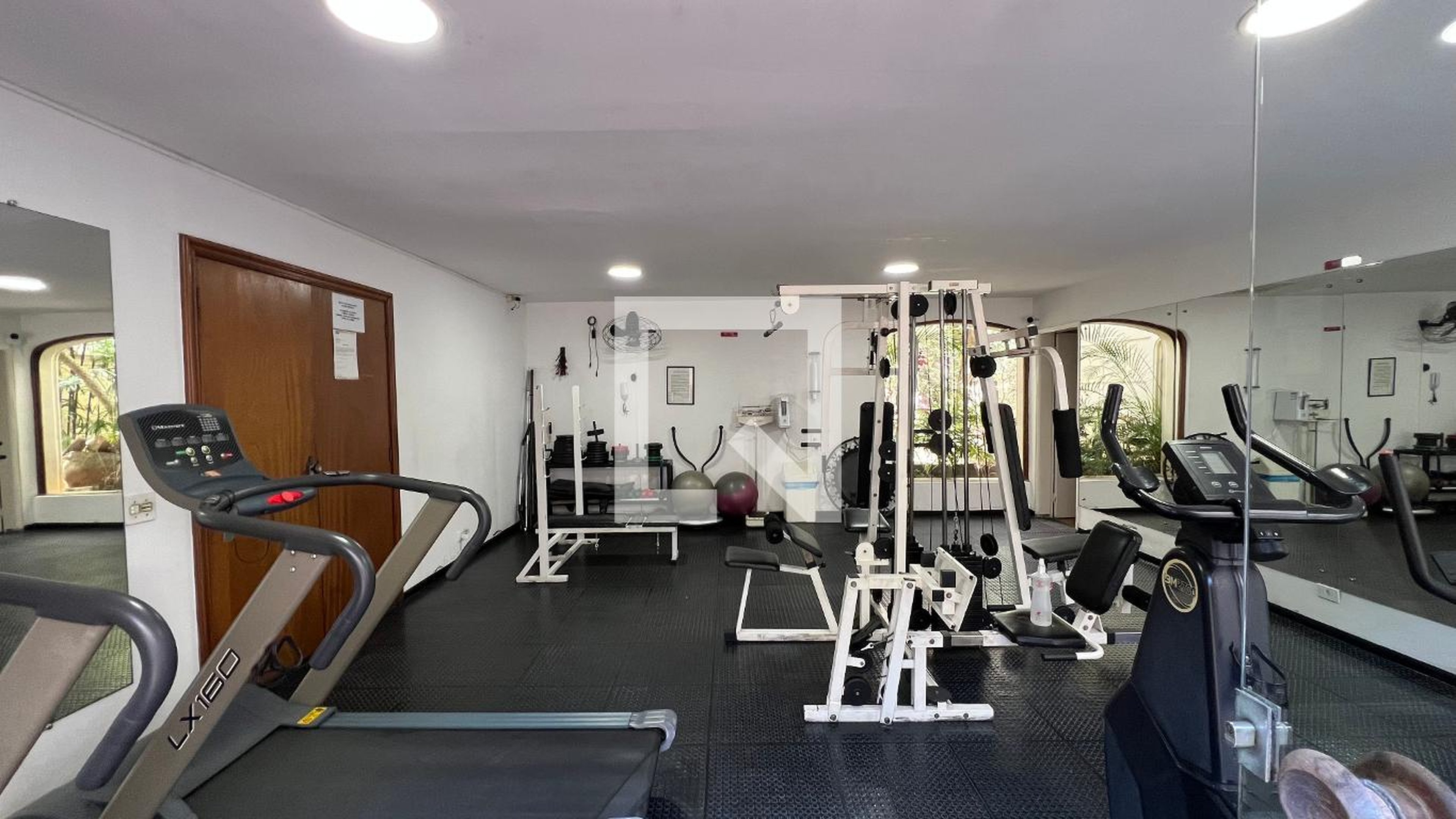 Academia - Edifício Piazza Di Villa Fiorelli