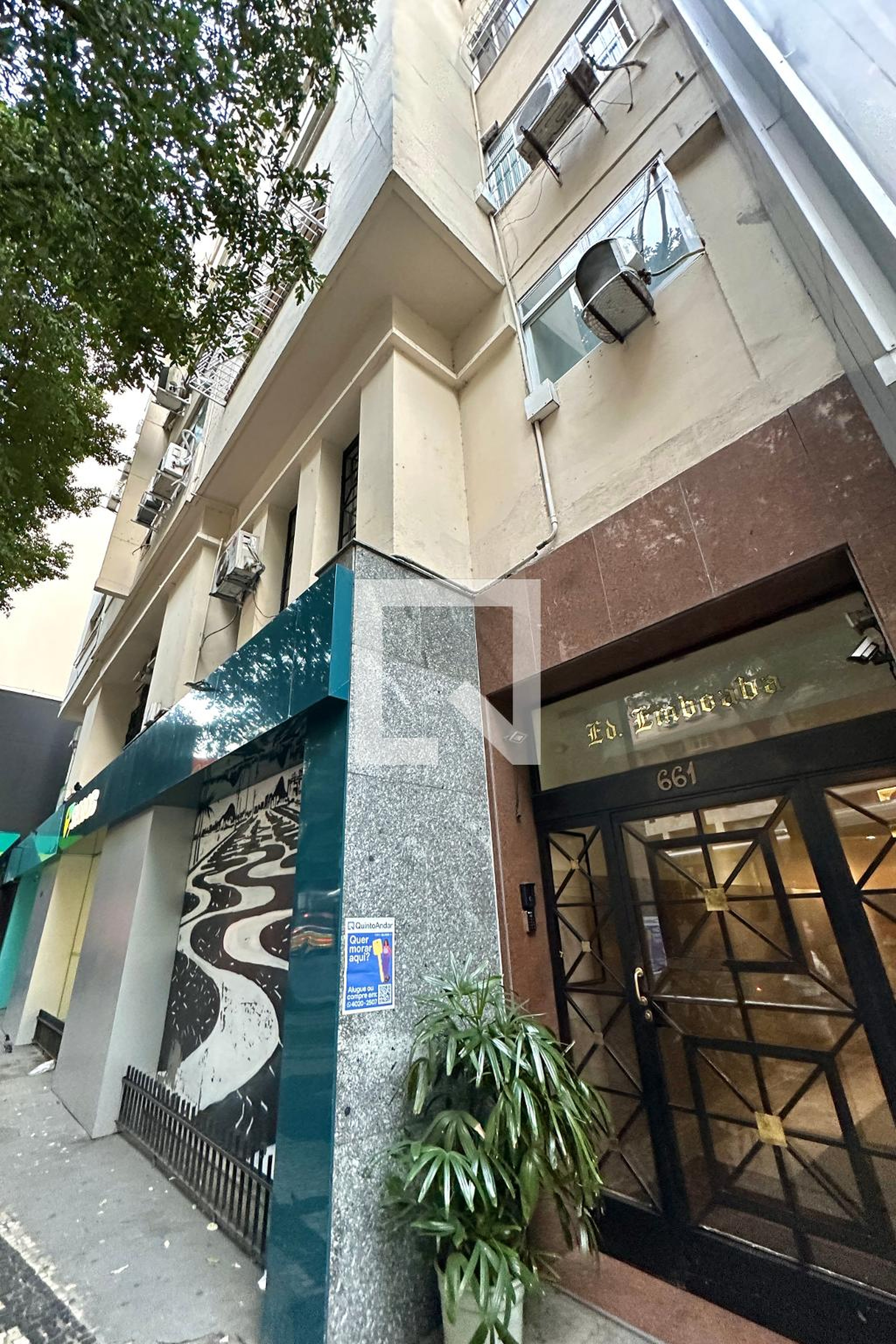 Fachada Edifício Emboaba