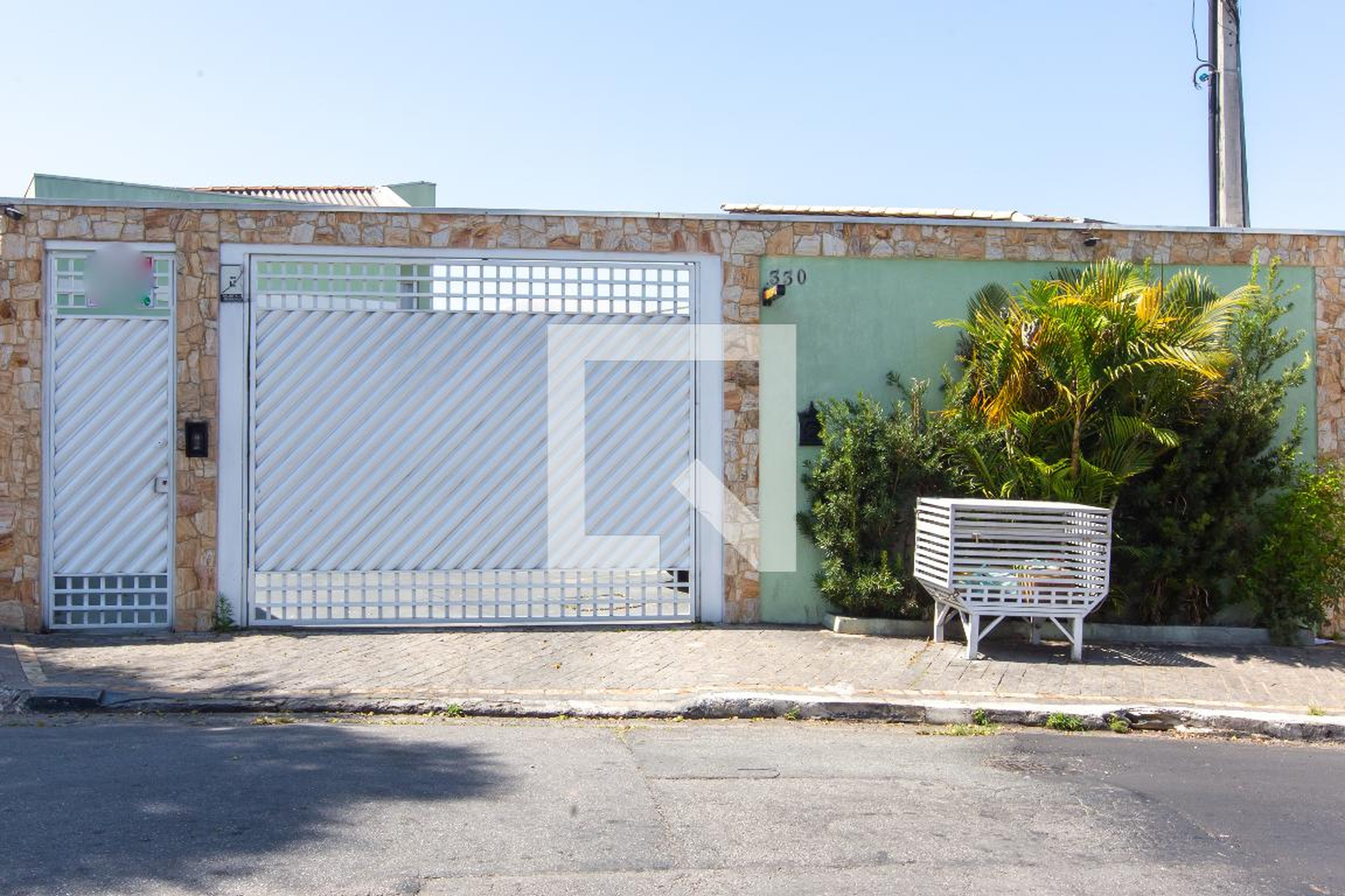 Fachada Condomínio em Rua Araracanga, 330