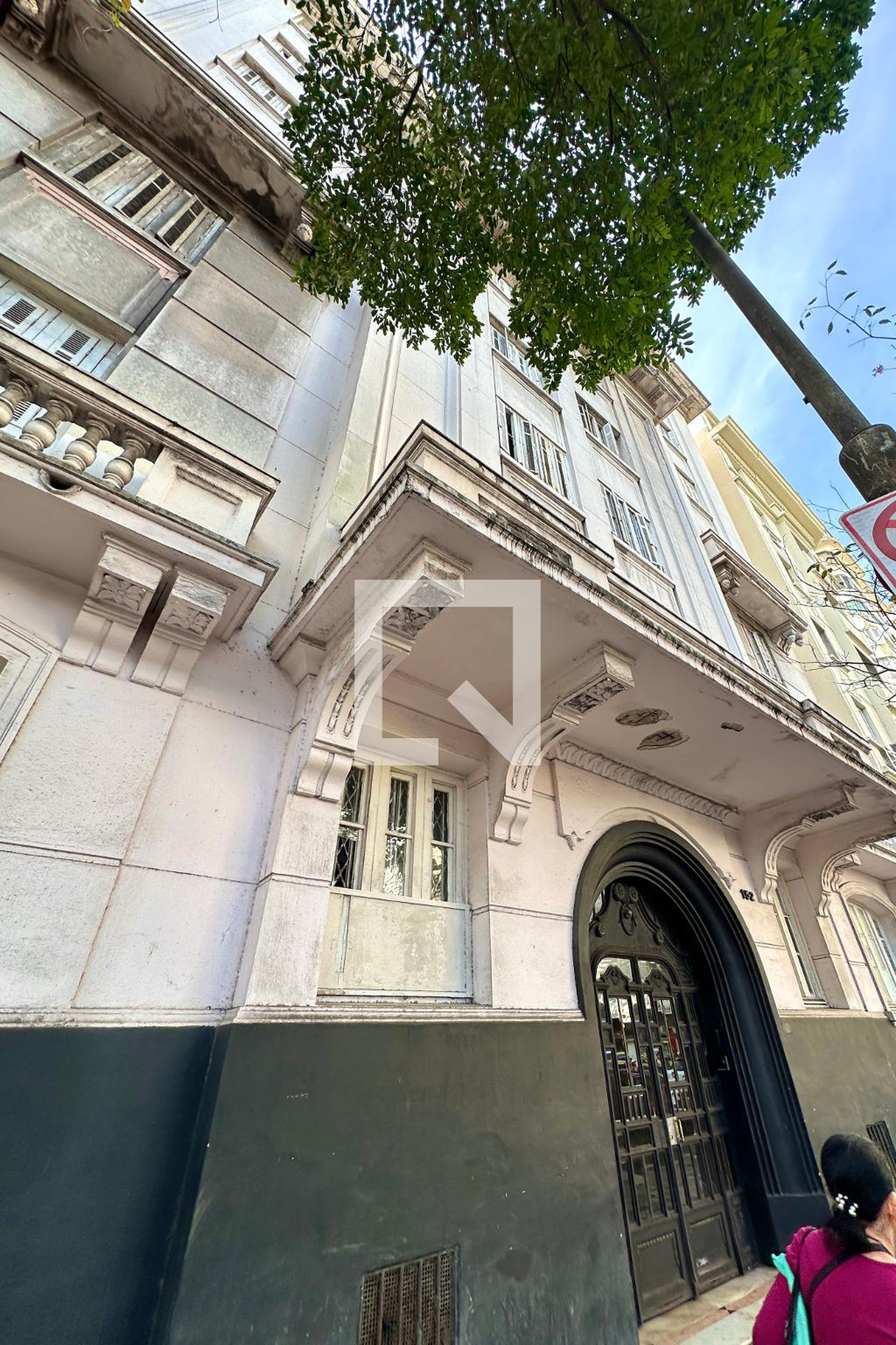 Fachada Condomínio em Avenida Nossa Senhora de Copacabana, 152