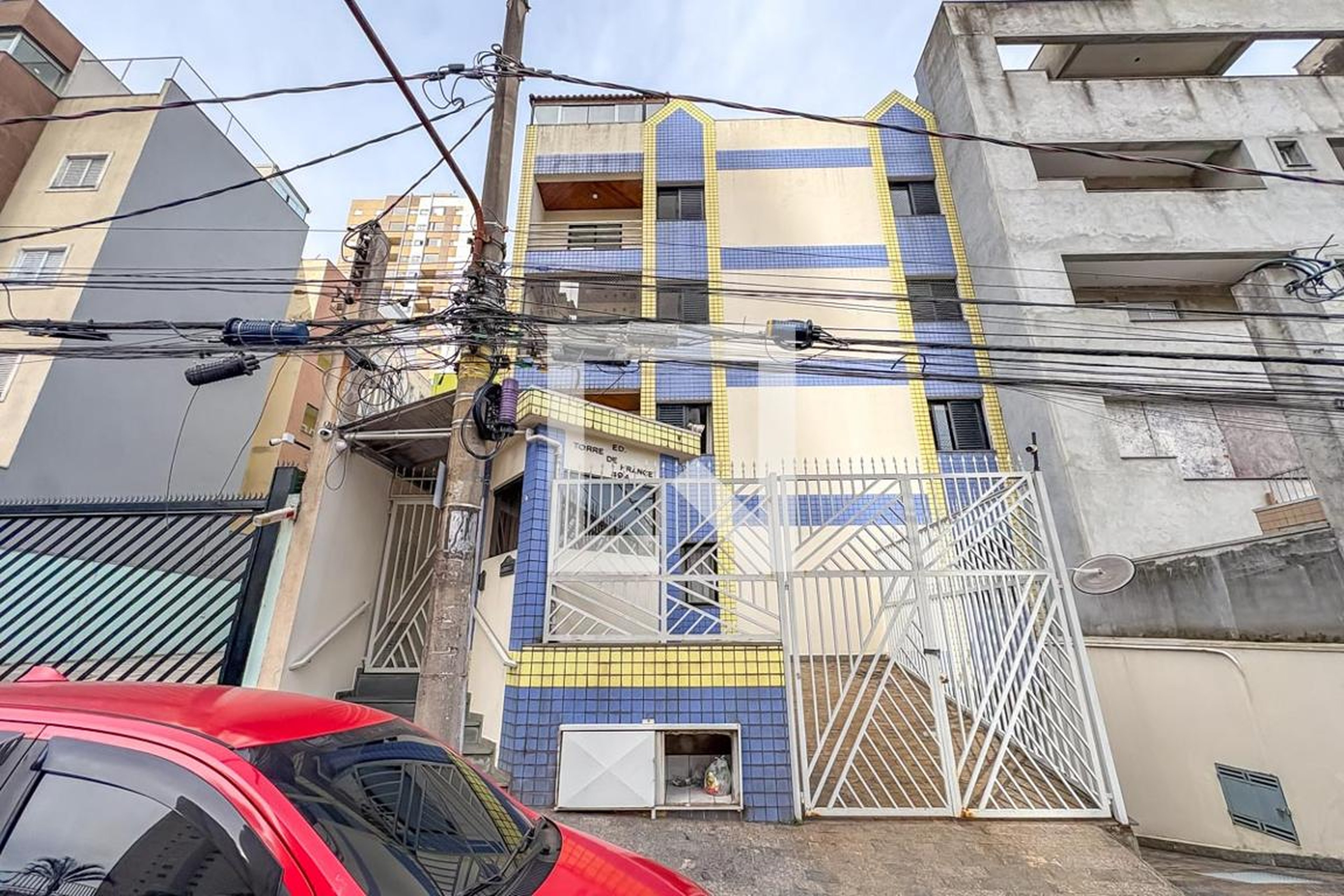 Fachada Condomínio Torre de France