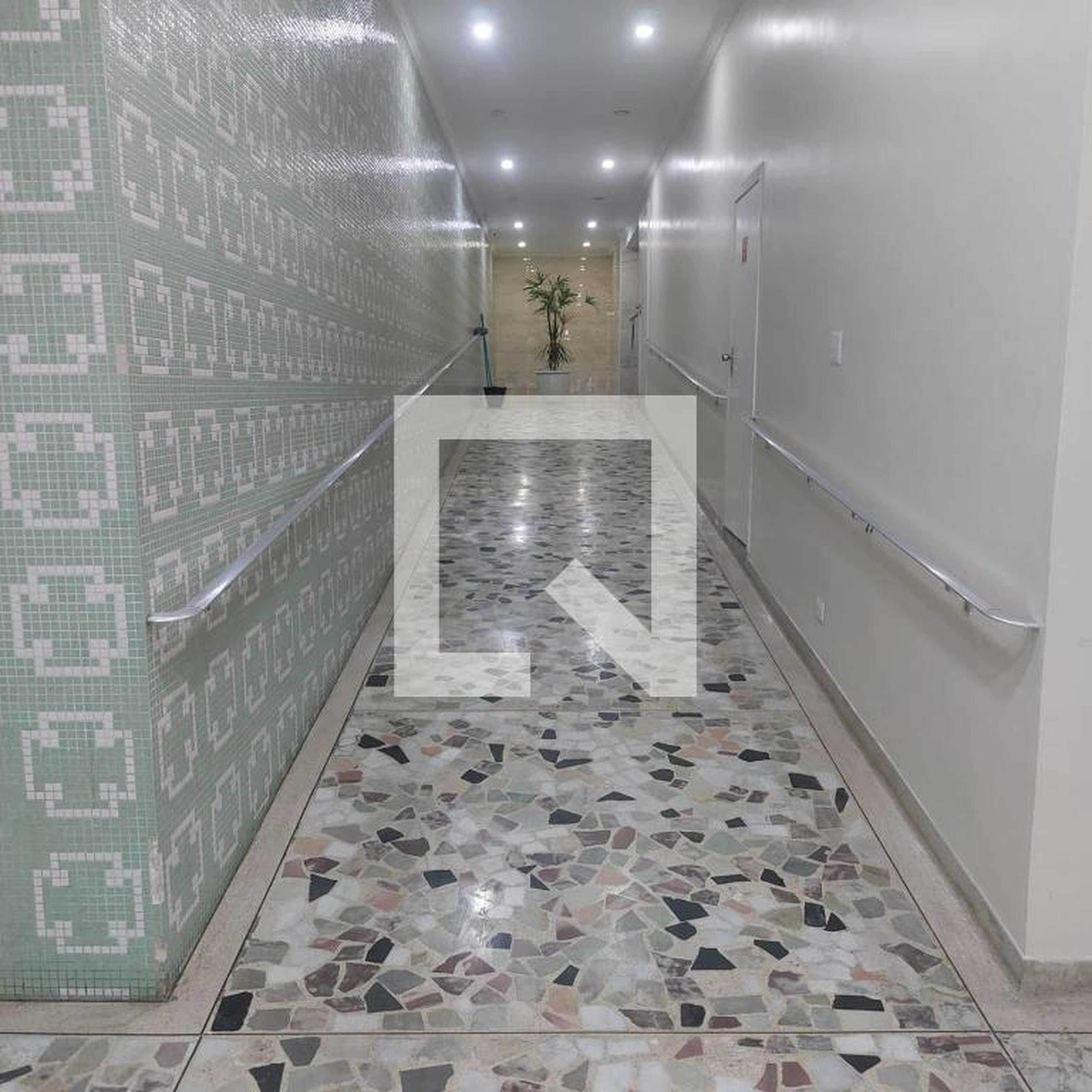 ENTRADA - Olimpio Portugal