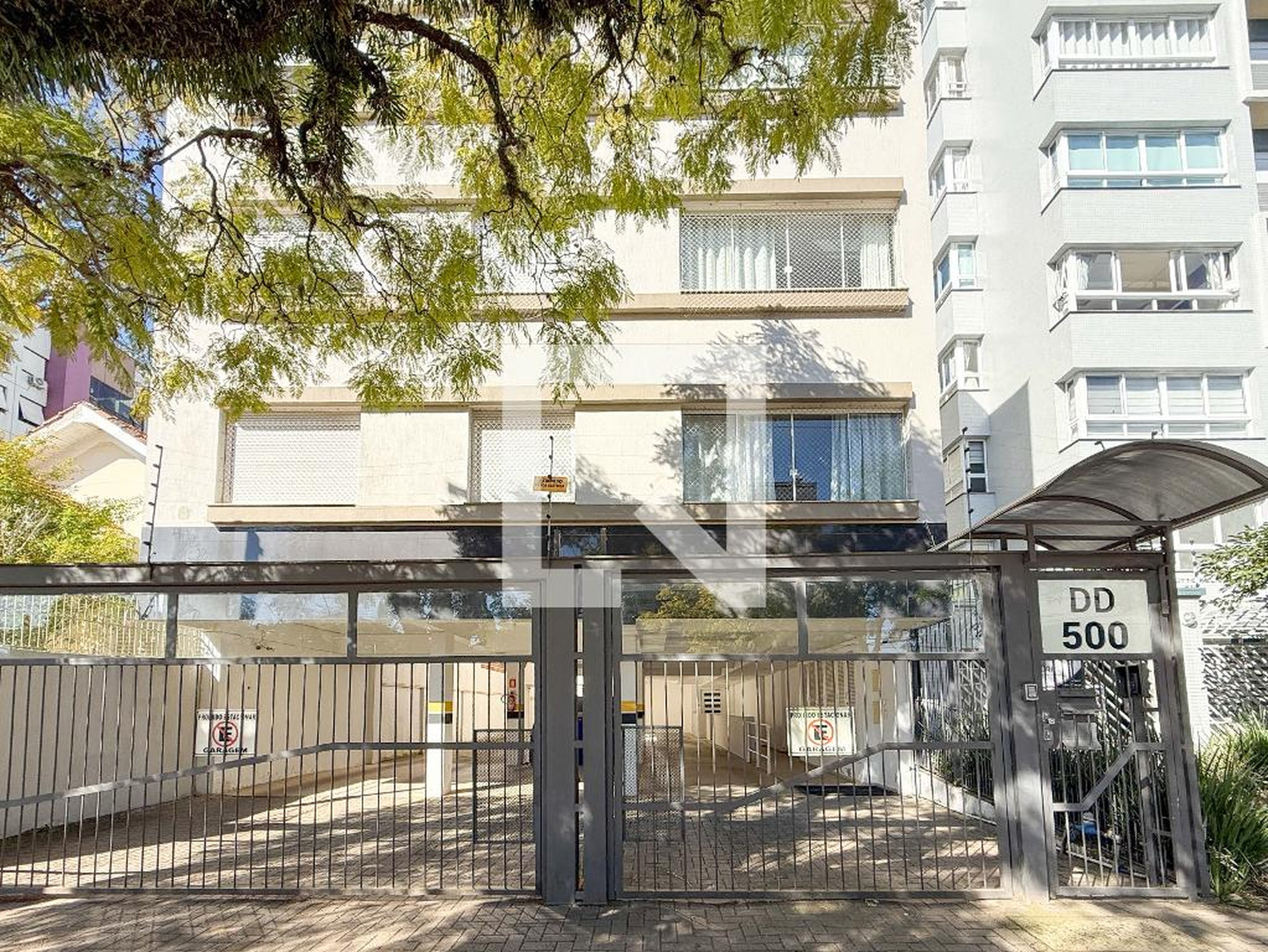 Fachada Condomínio DD 500