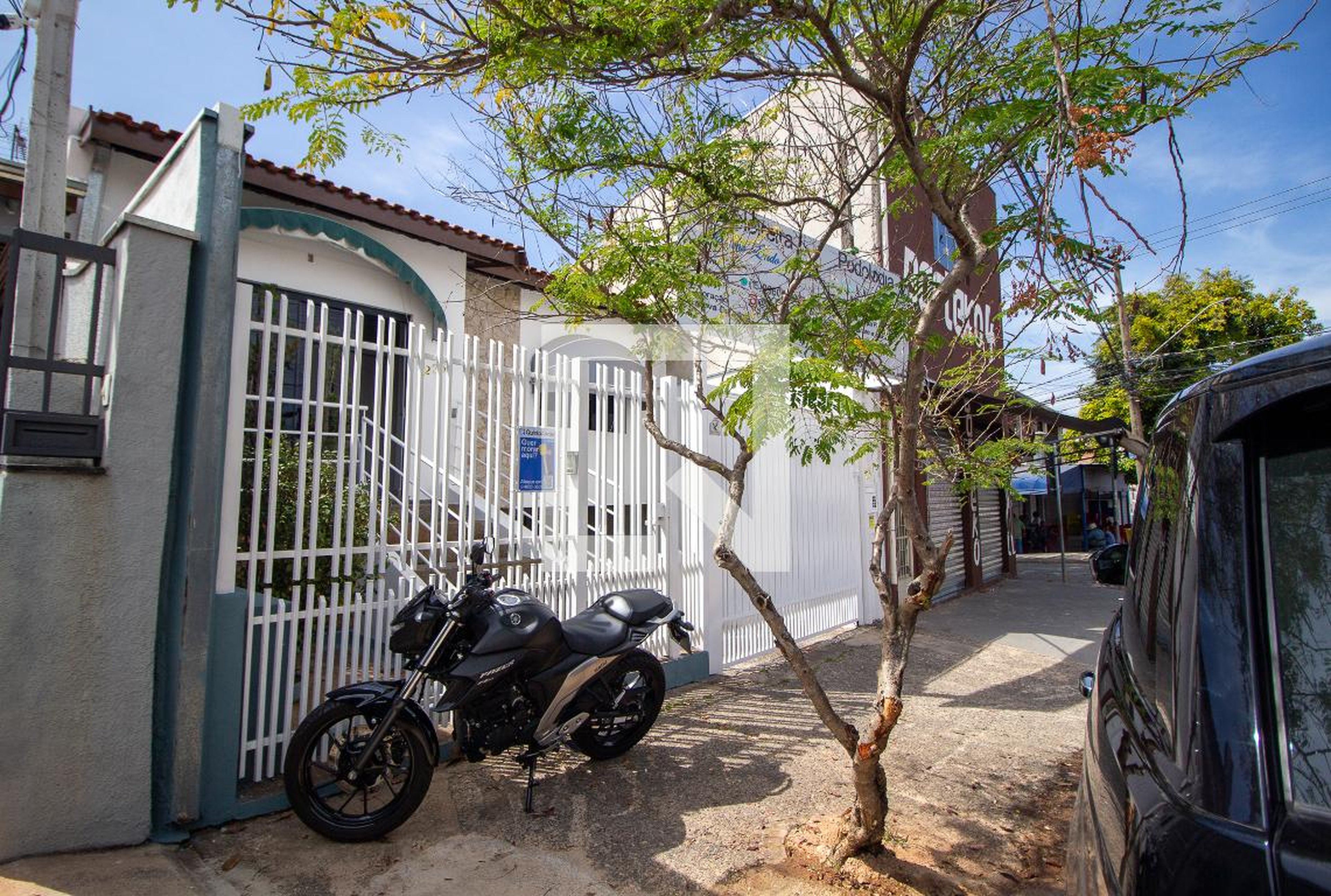 Fachada Condomínio em Alameda Celidônio do Monte, 233