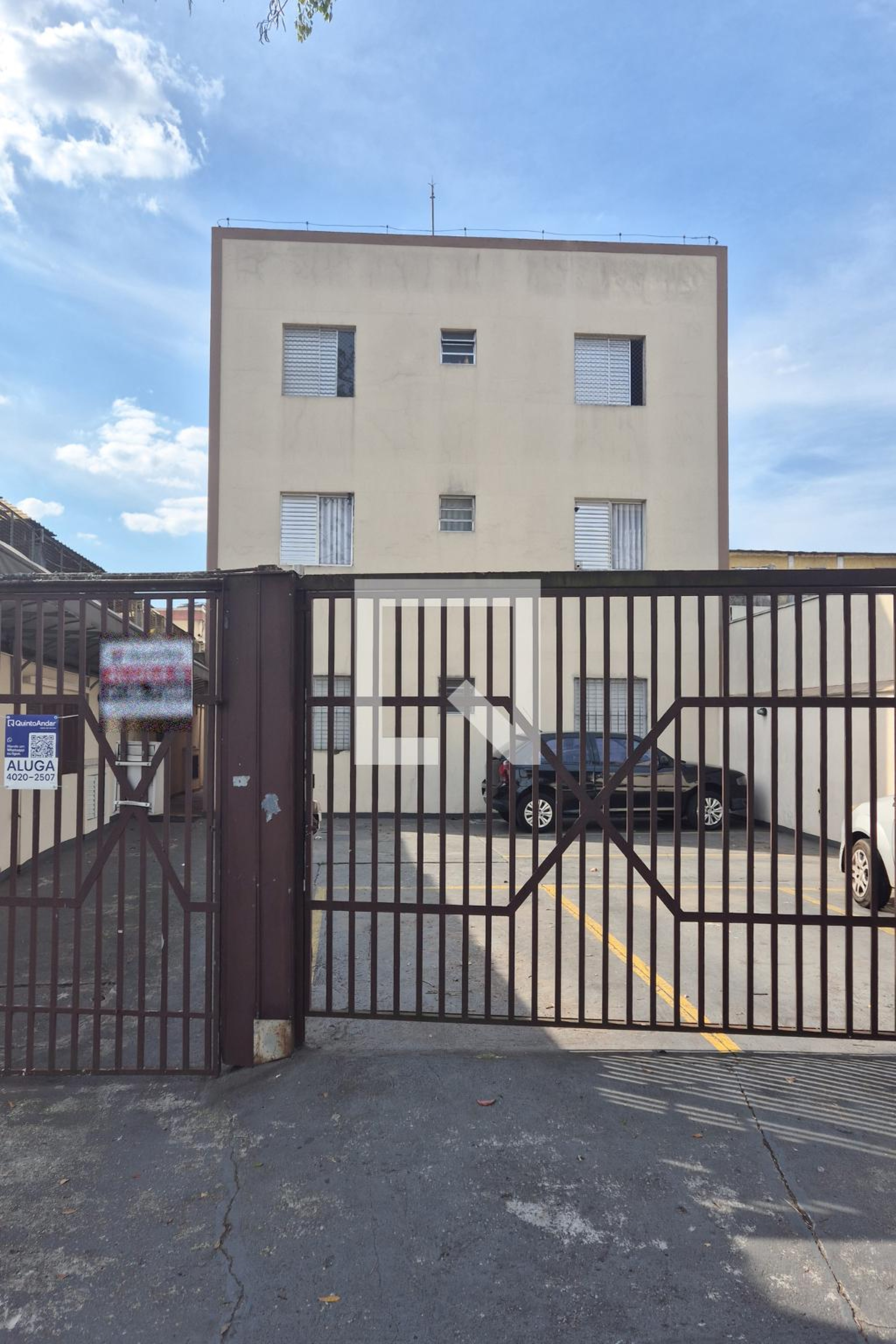 Fachada do Prédio Condomínio Ana Julia