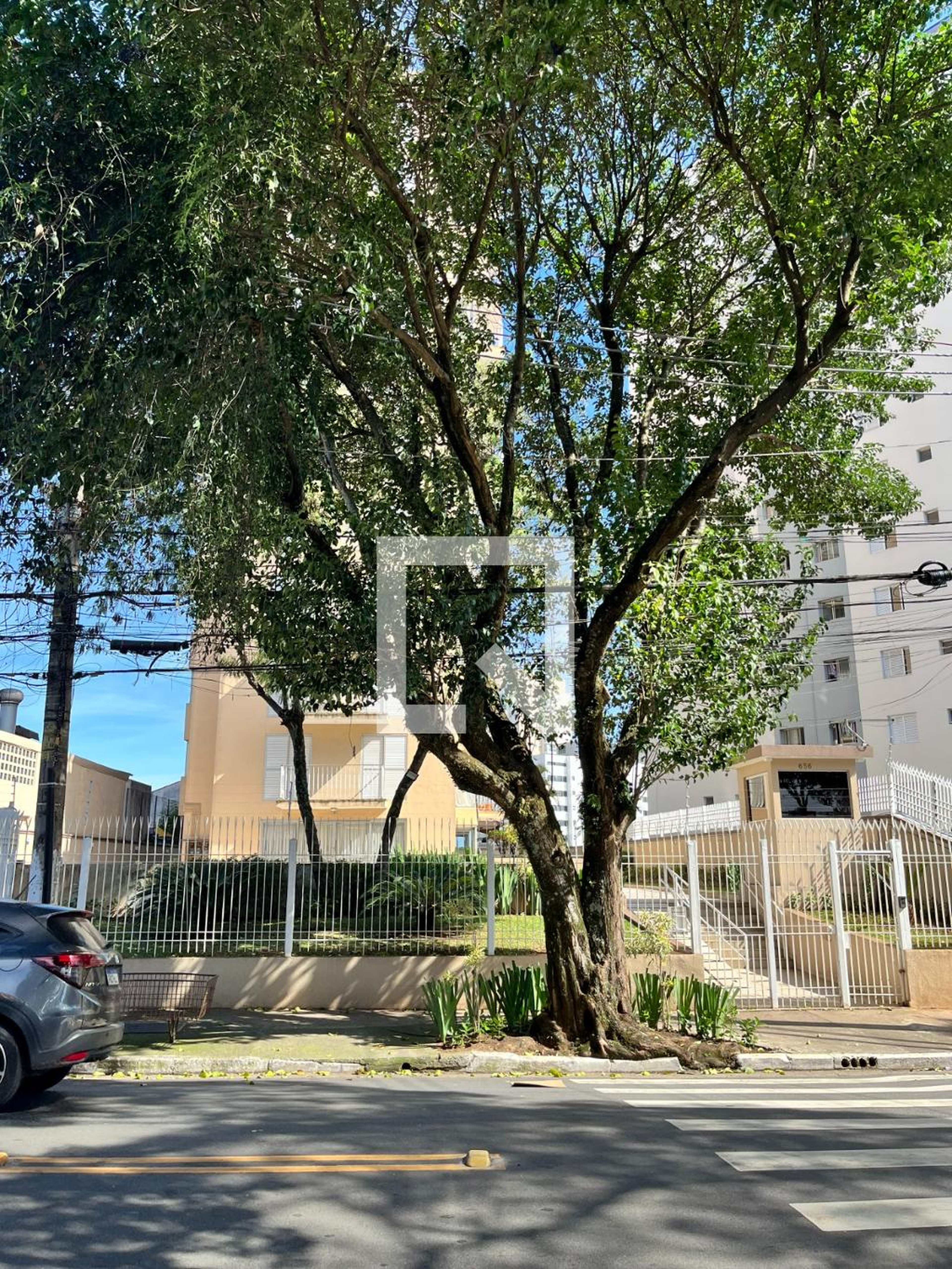 Fachada Condomínio Yone