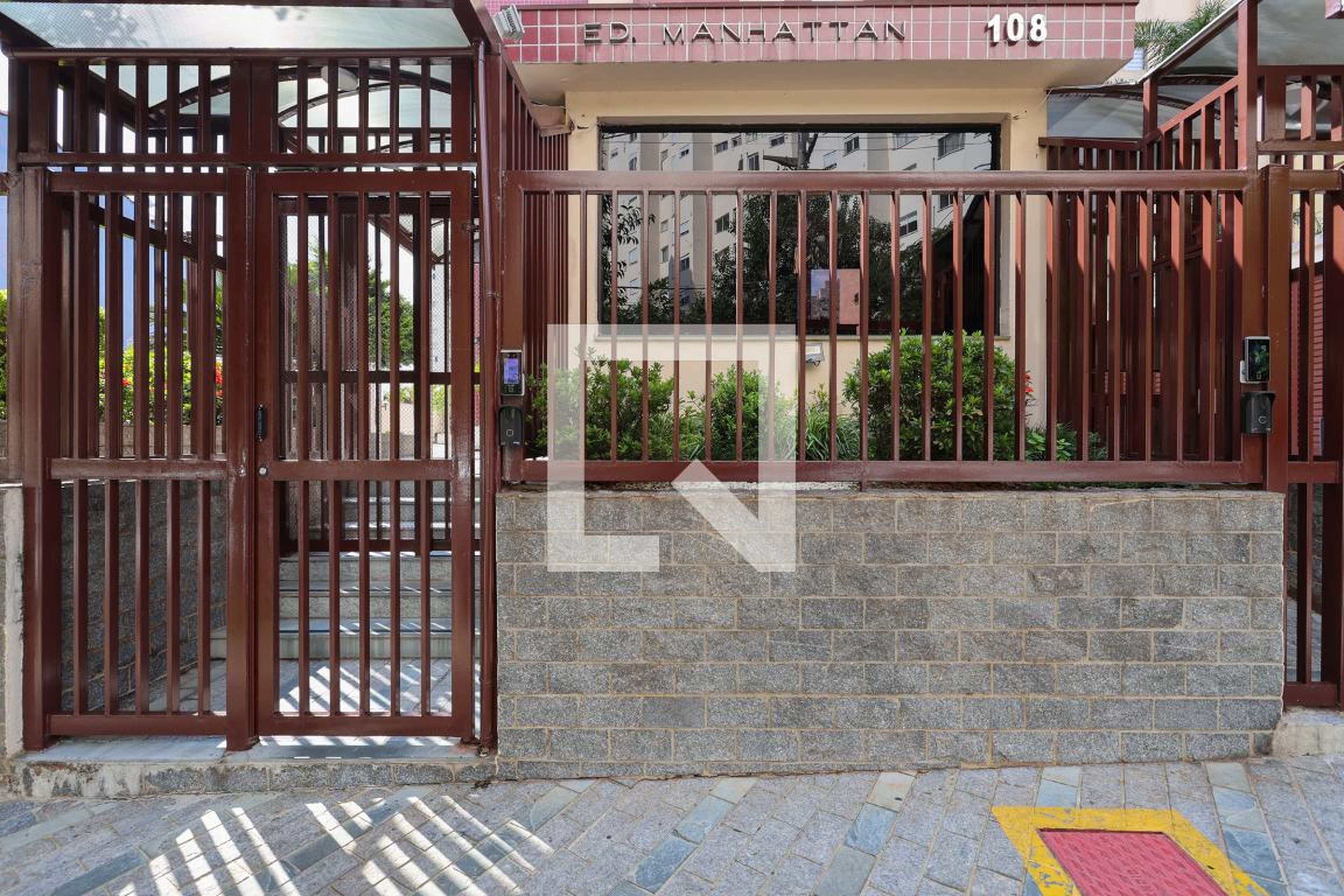 Fachada do condomínio Edifício Manhattan