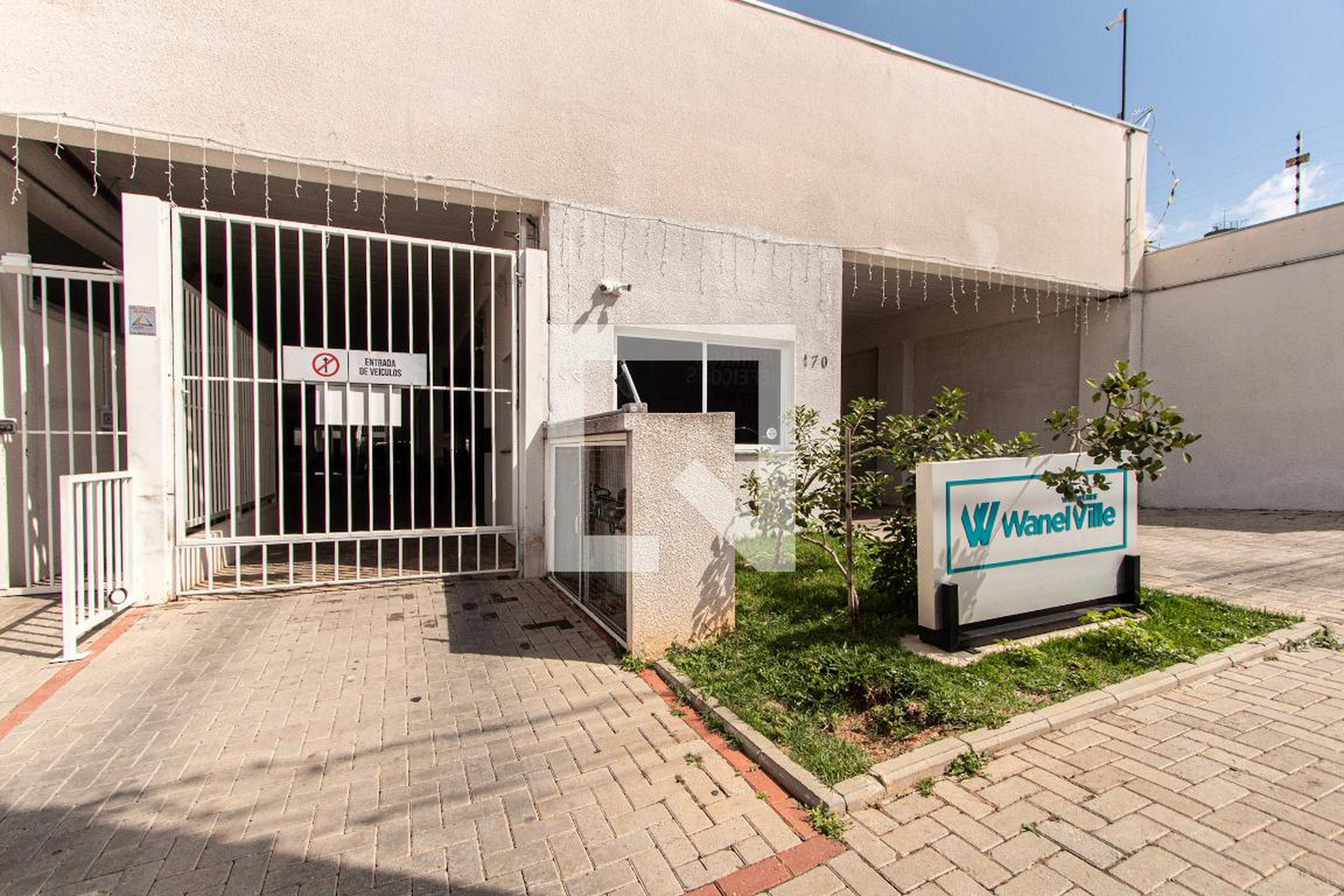 Fachada Condomínio em Rua Benedito Barbosa Filho, 0