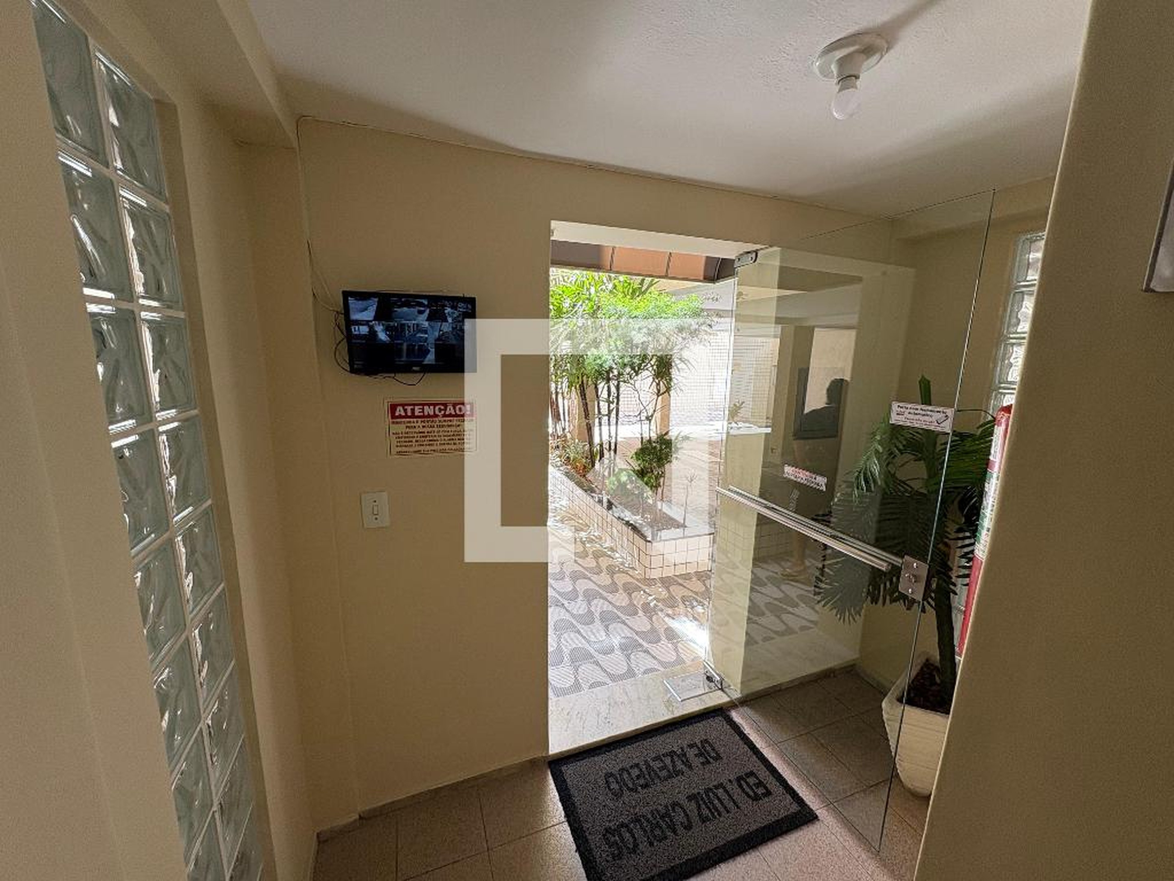 Hall de Entrada - Edifício Luiz Carlos de Azevedo