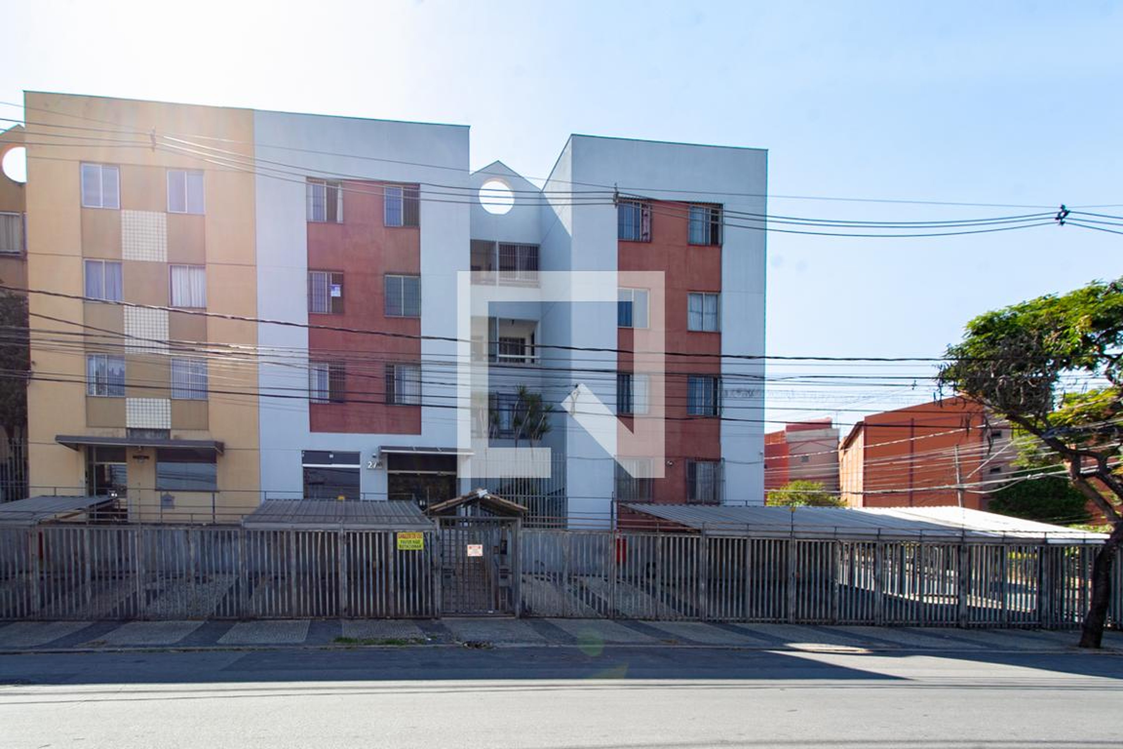 Fachada Edifício Pau Brasil