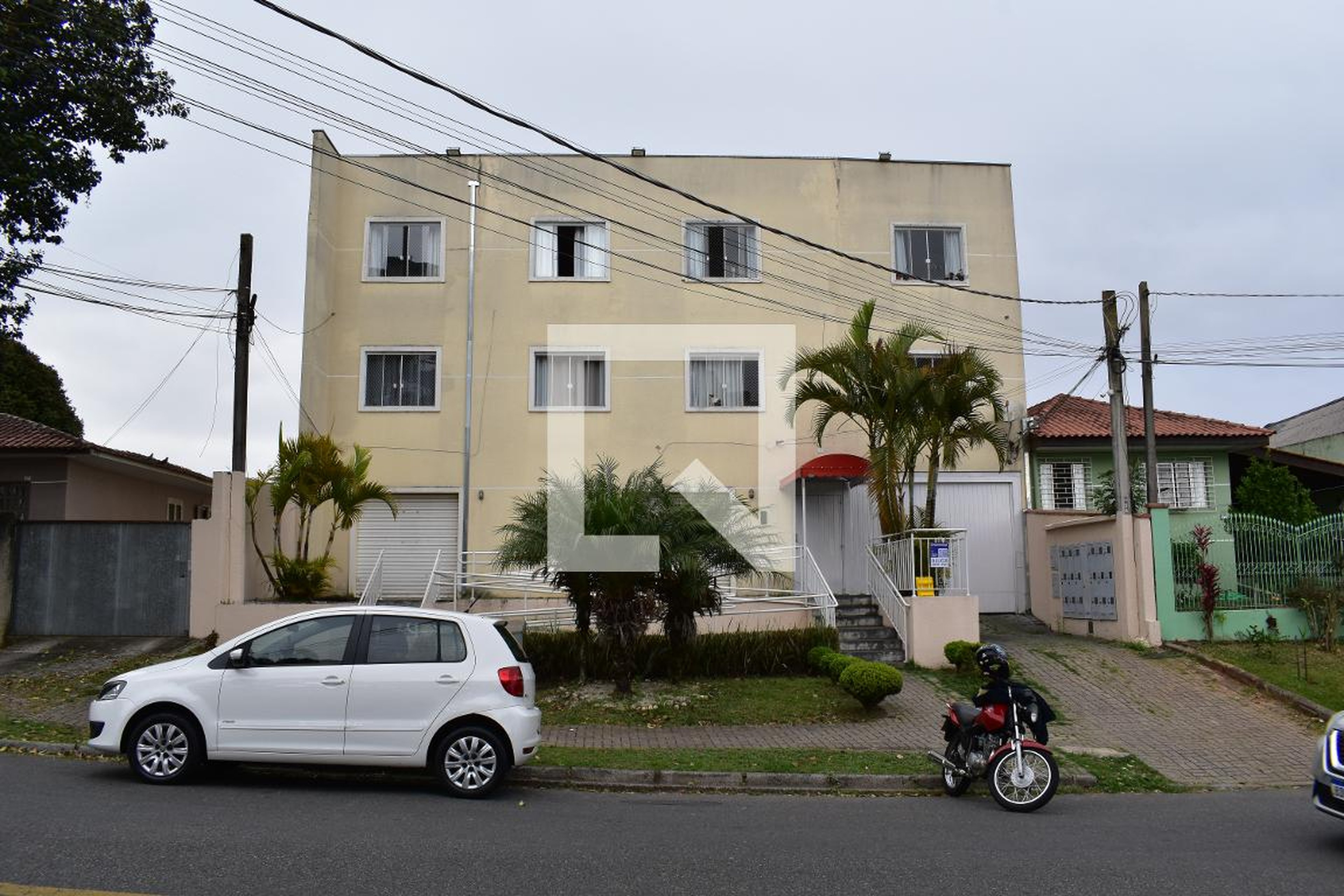 Fachada Condomínio em Rua Santo Celestino Coleto, 454
