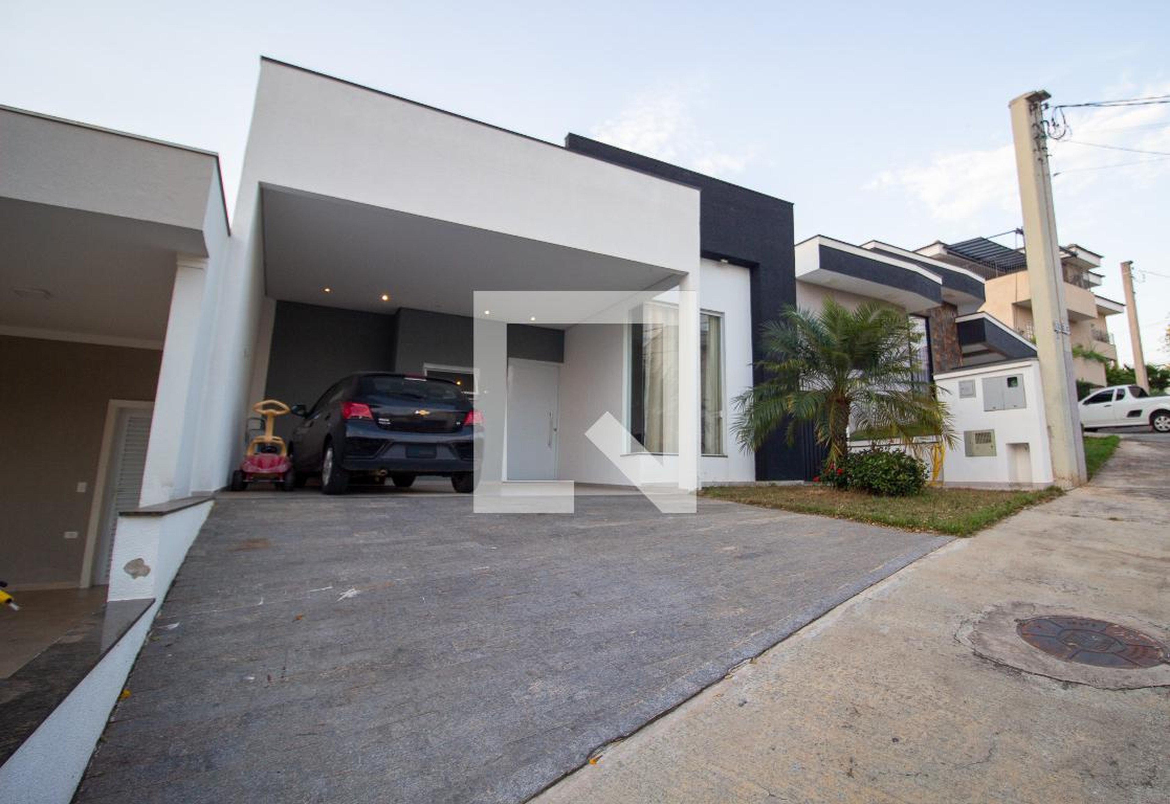 Fachada Condomínio em Alameda Monza, 62