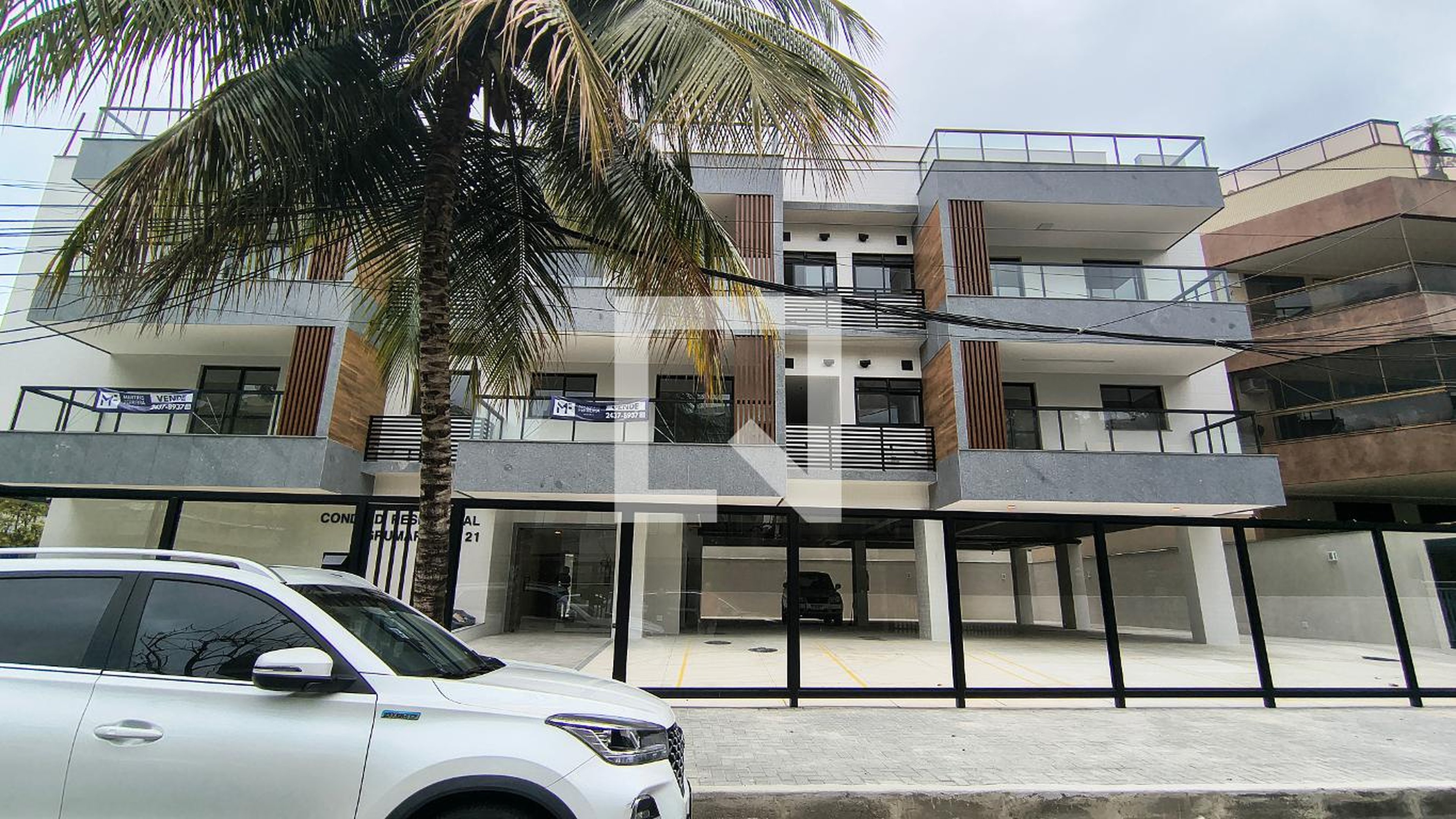 Fachada do Prédio Condomínio em Rua Joaquim Moreira Neves, 21