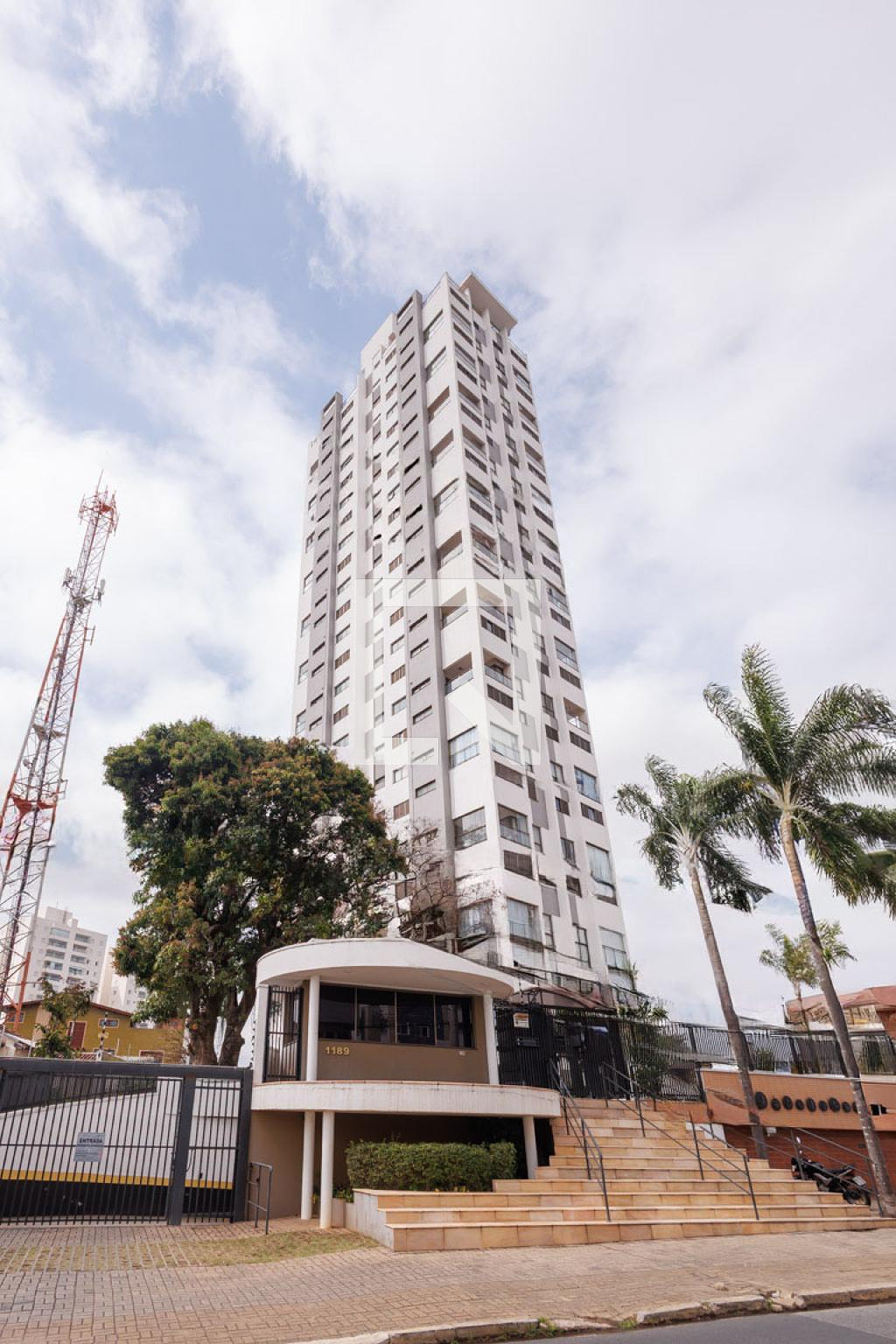 Fachada Condomínio Jabuticabeiras