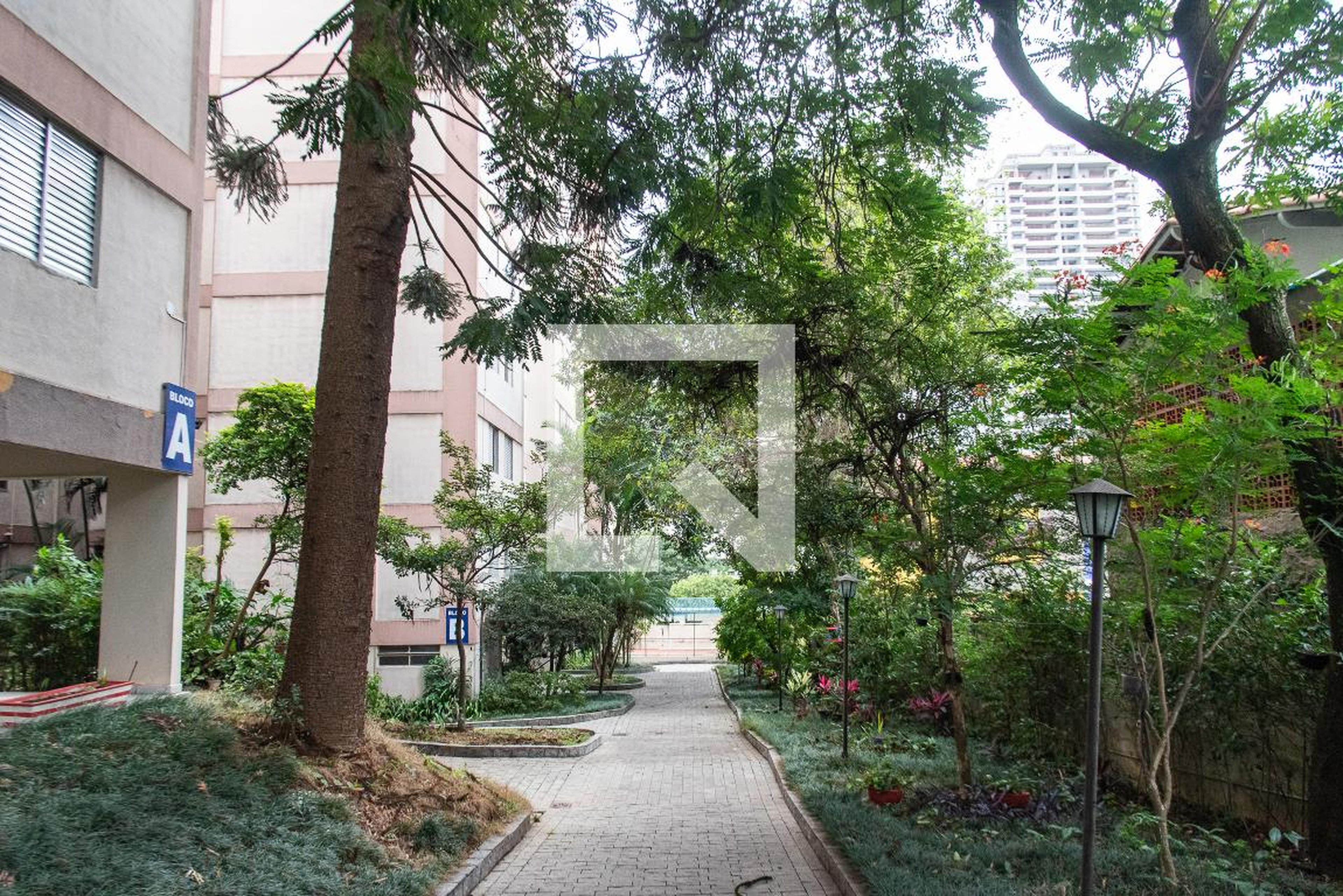 Área comum - Conjunto Residencial Cristóvão Colombo