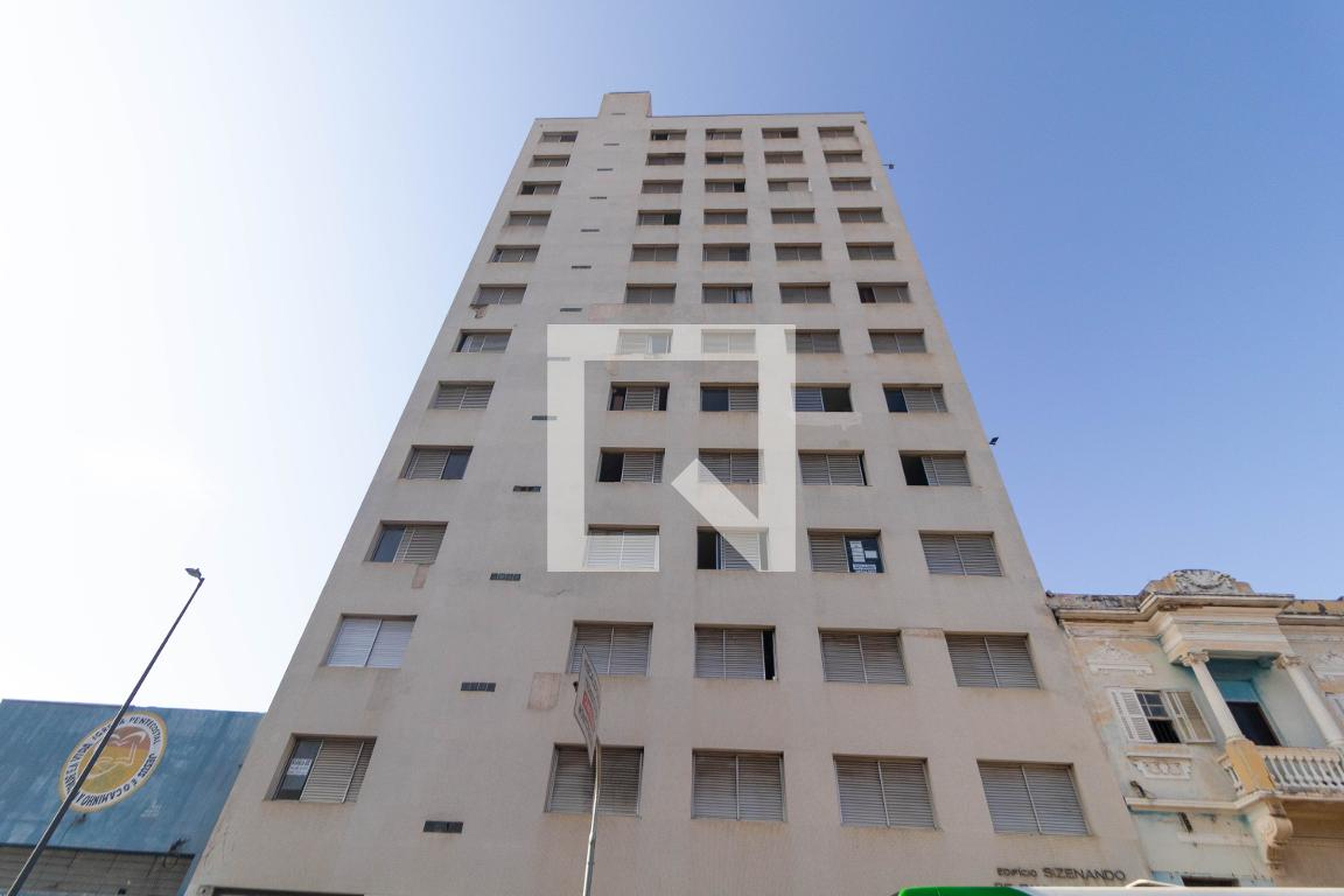 Fachada Condomínio em Avenida Campos Sales, 120