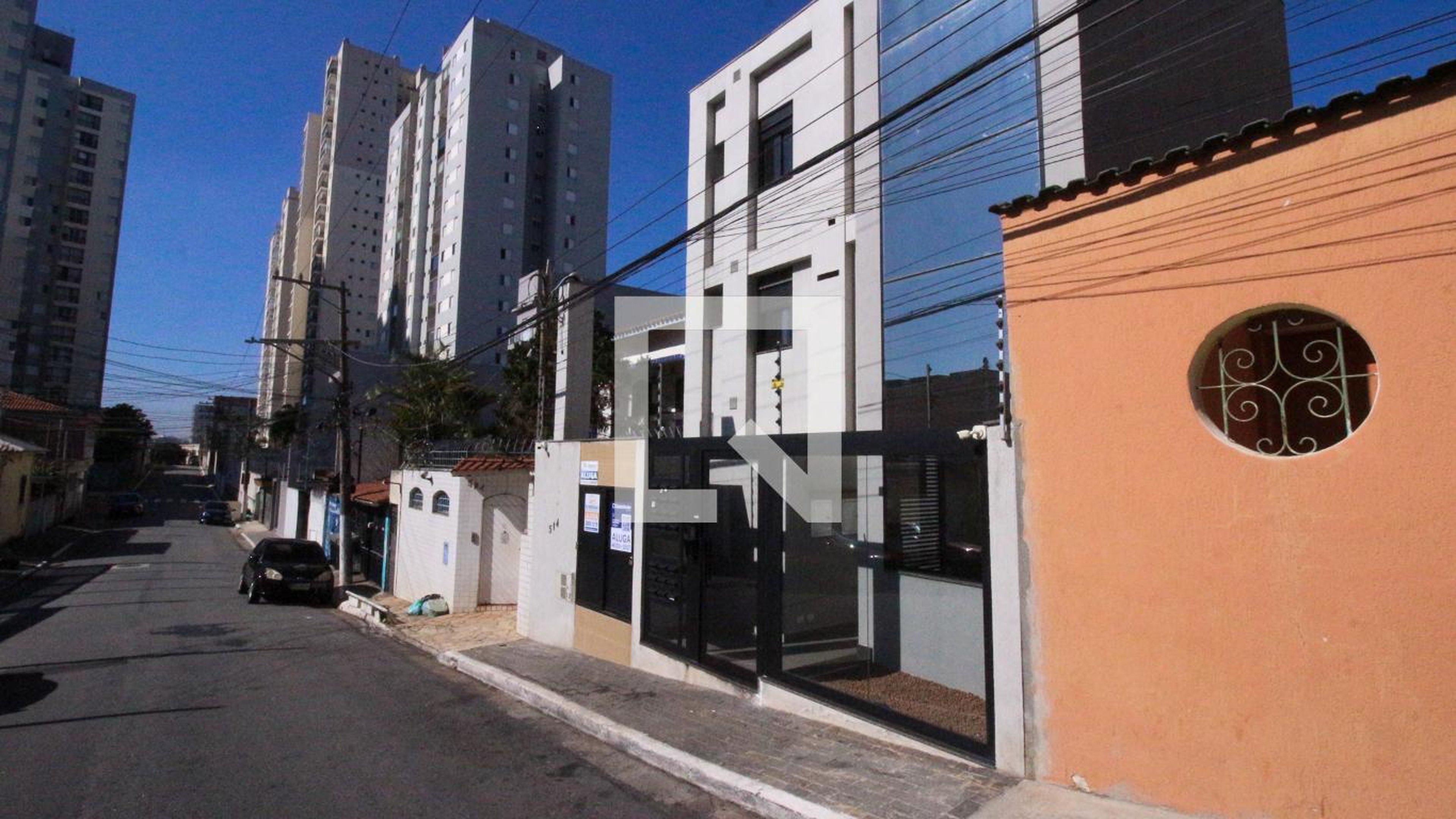 Fachada Condomínio em Rua Marius, 514