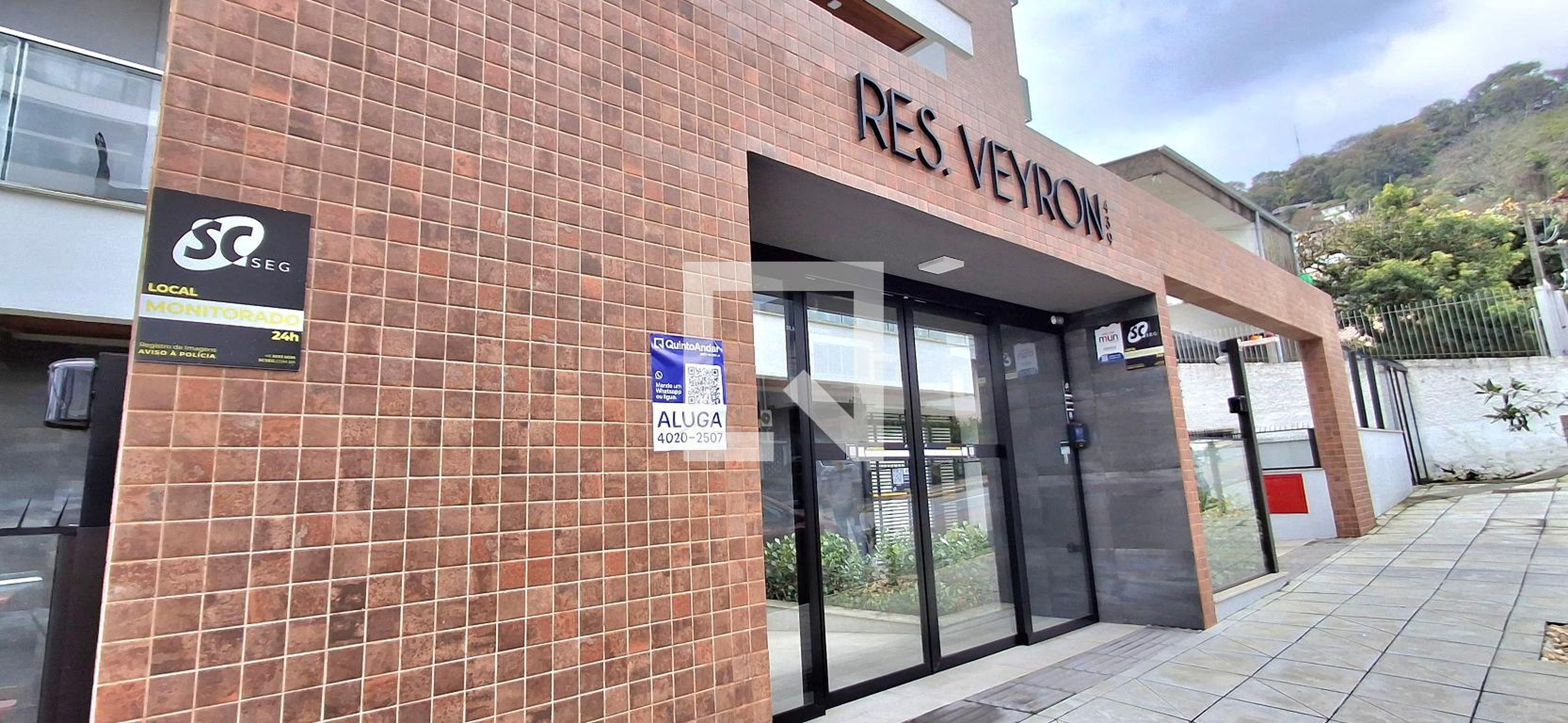 Fachada Residencial Veyron